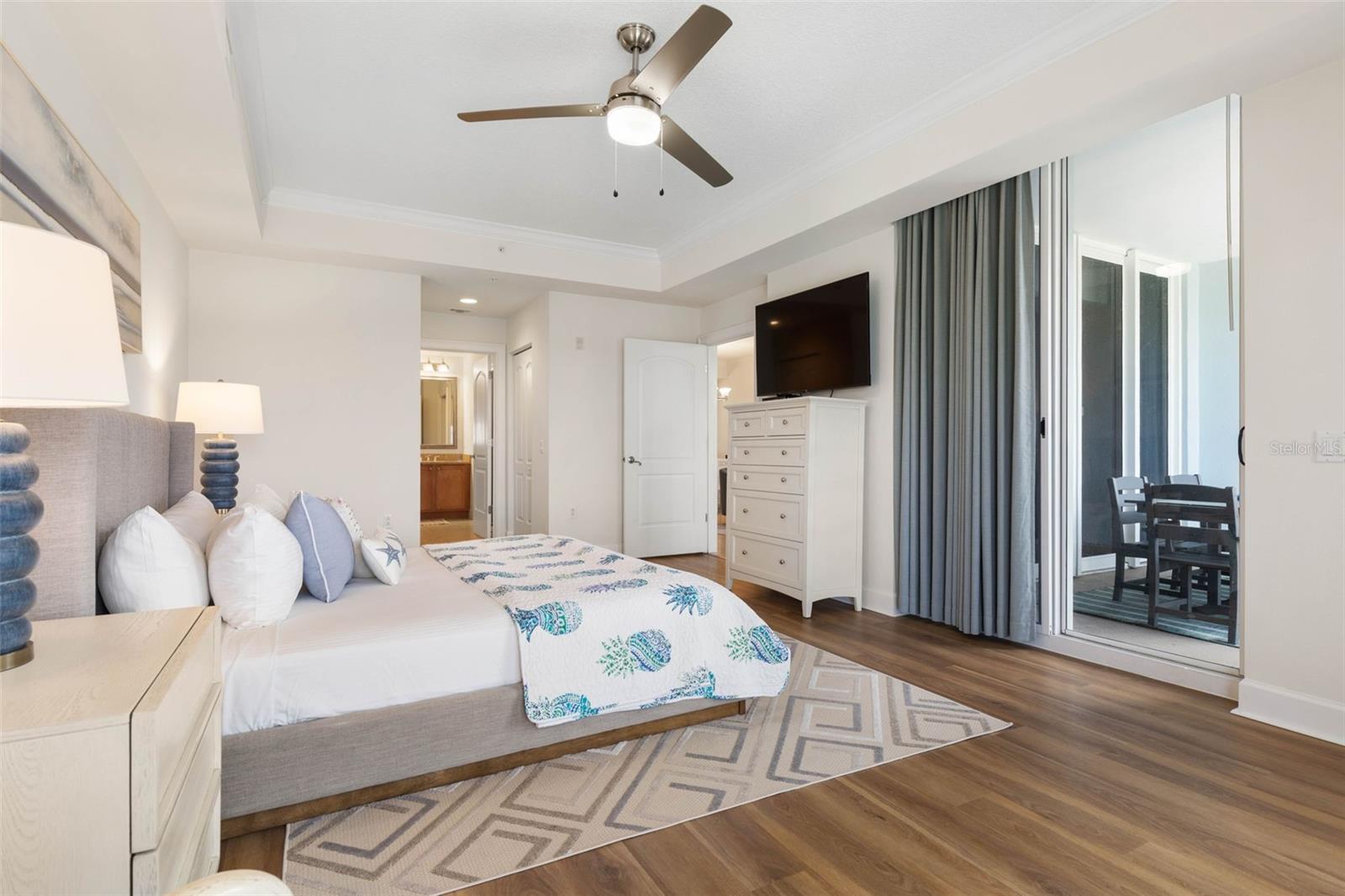 YACHT HARBOR VILLAGE - Residential