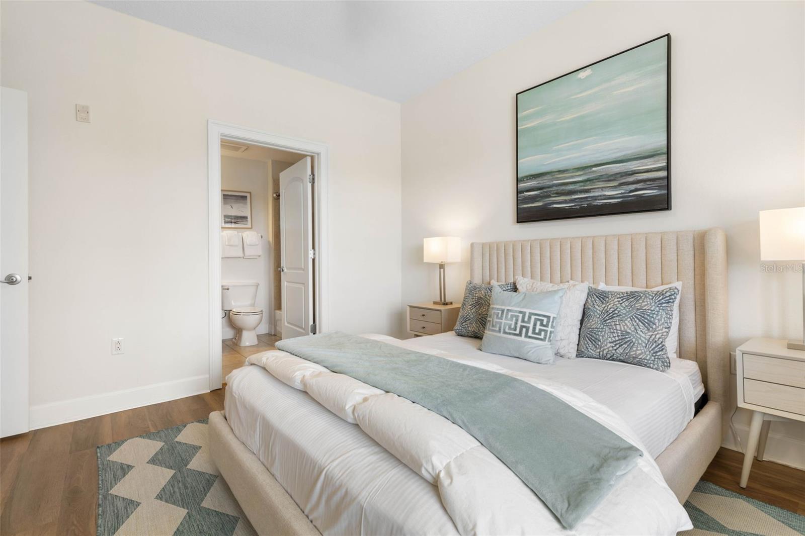 YACHT HARBOR VILLAGE - Residential