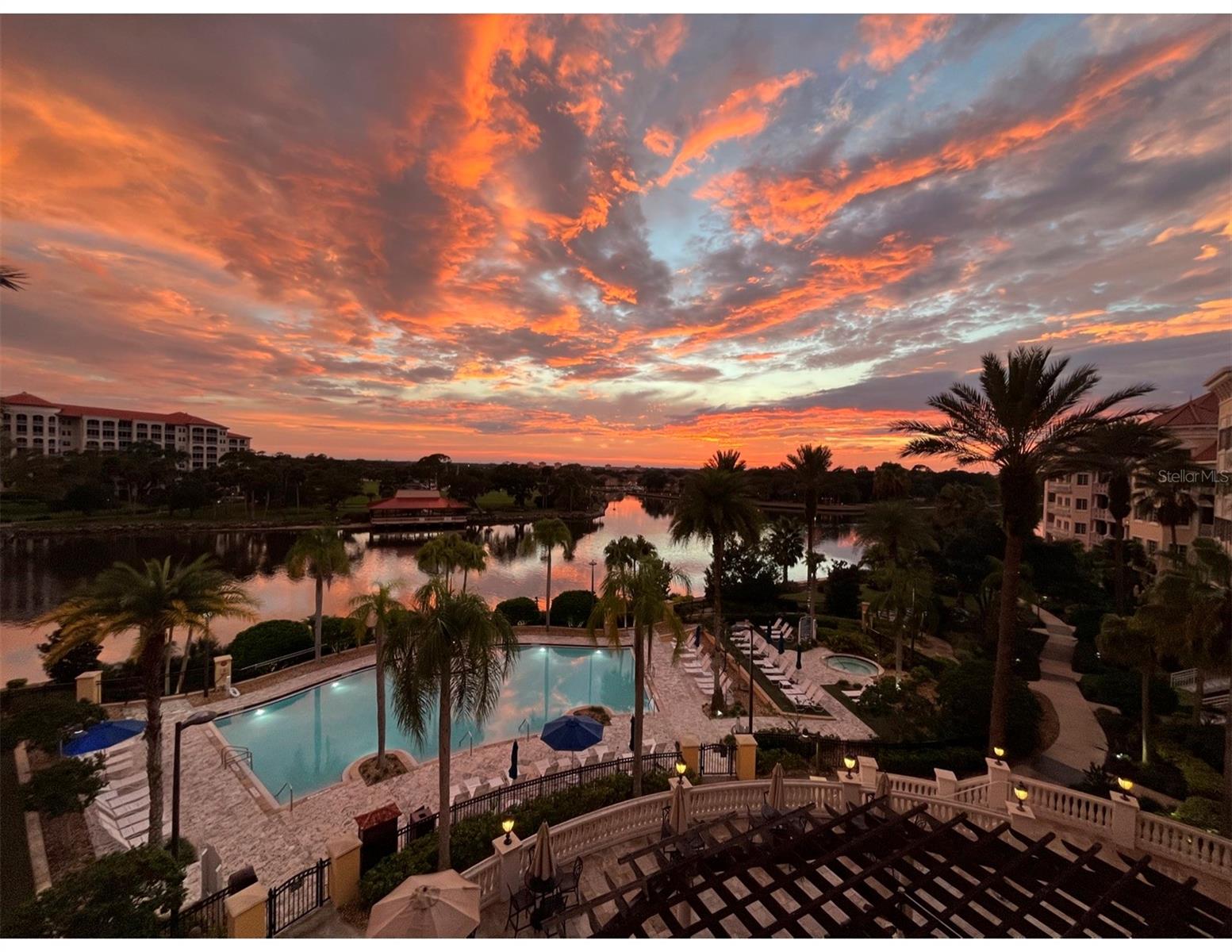 YACHT HARBOR VILLAGE - Residential