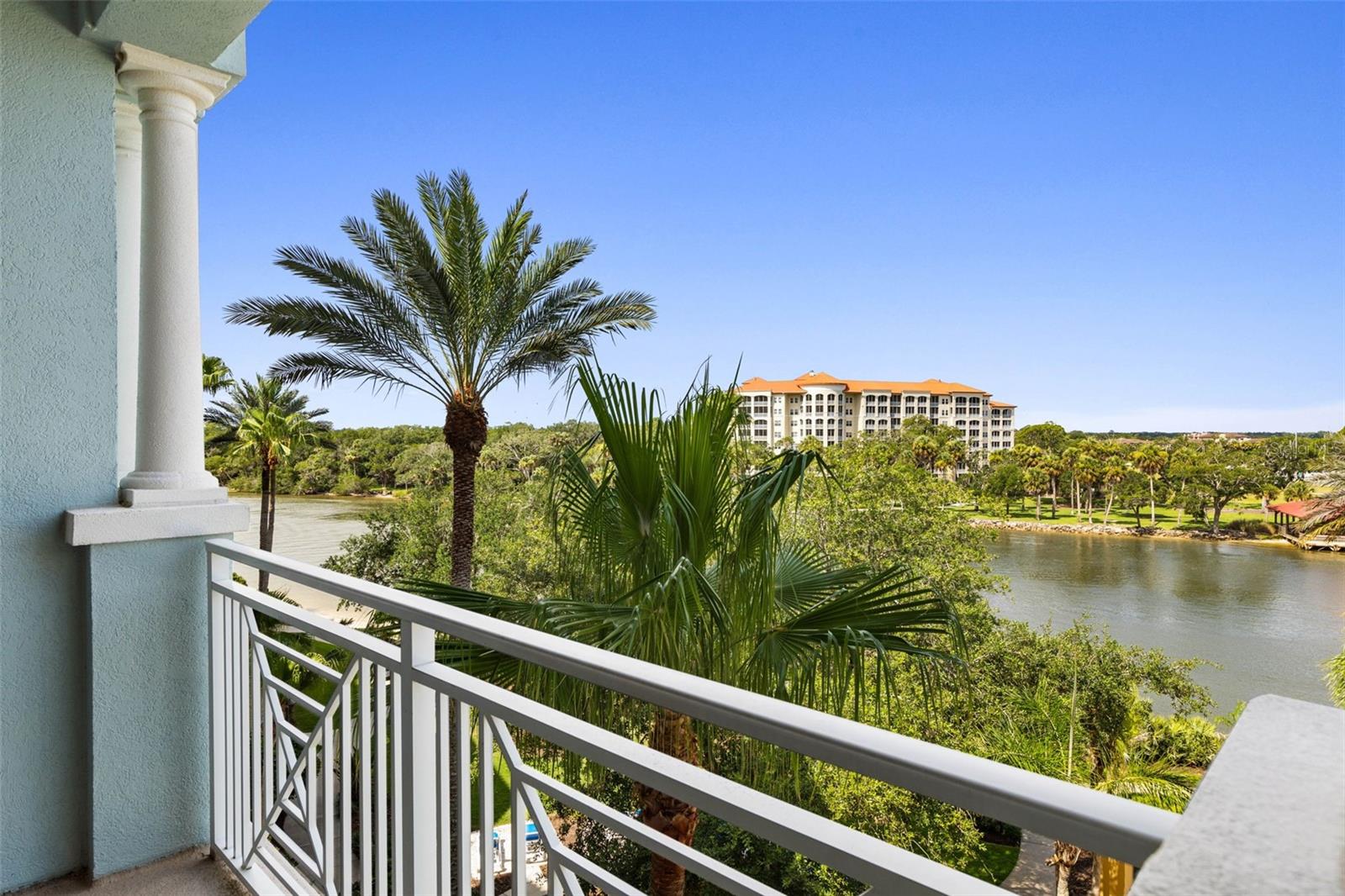 YACHT HARBOR VILLAGE - Residential