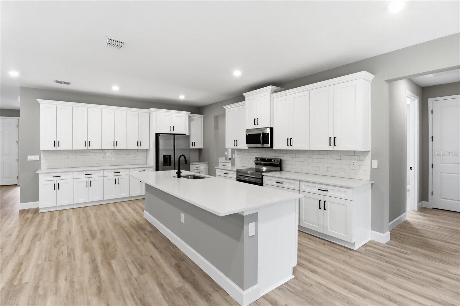 MARION OAKS UN 07 - Residential