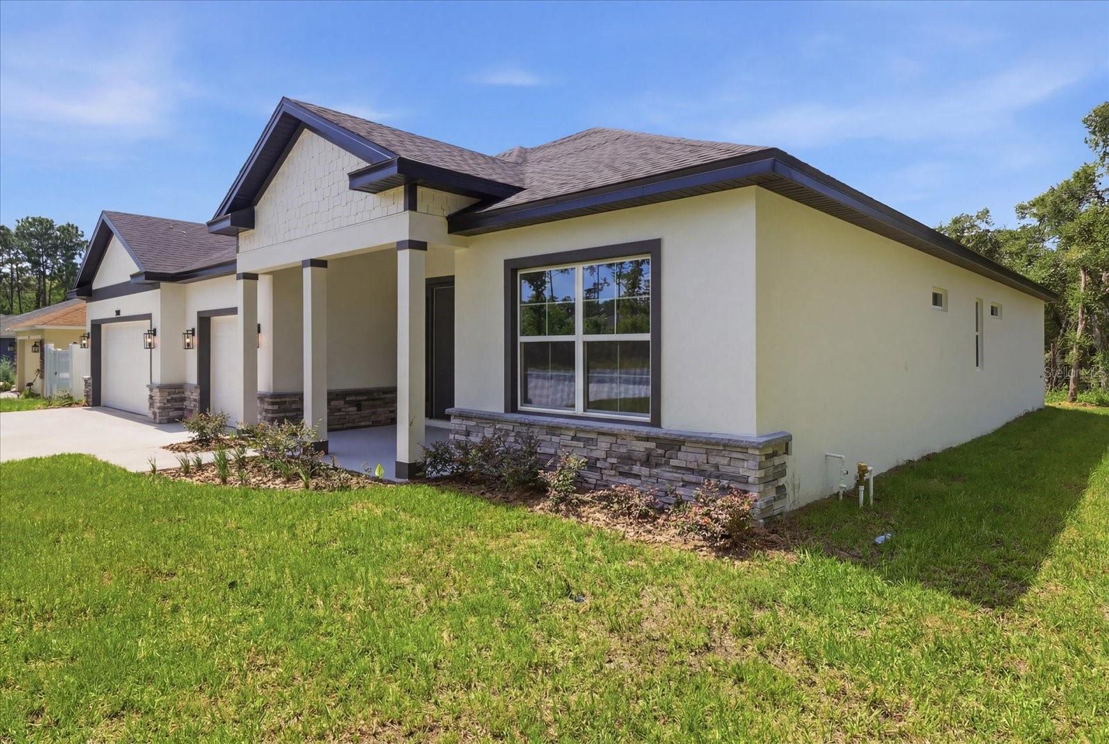 MARION OAKS UN 07 - Residential
