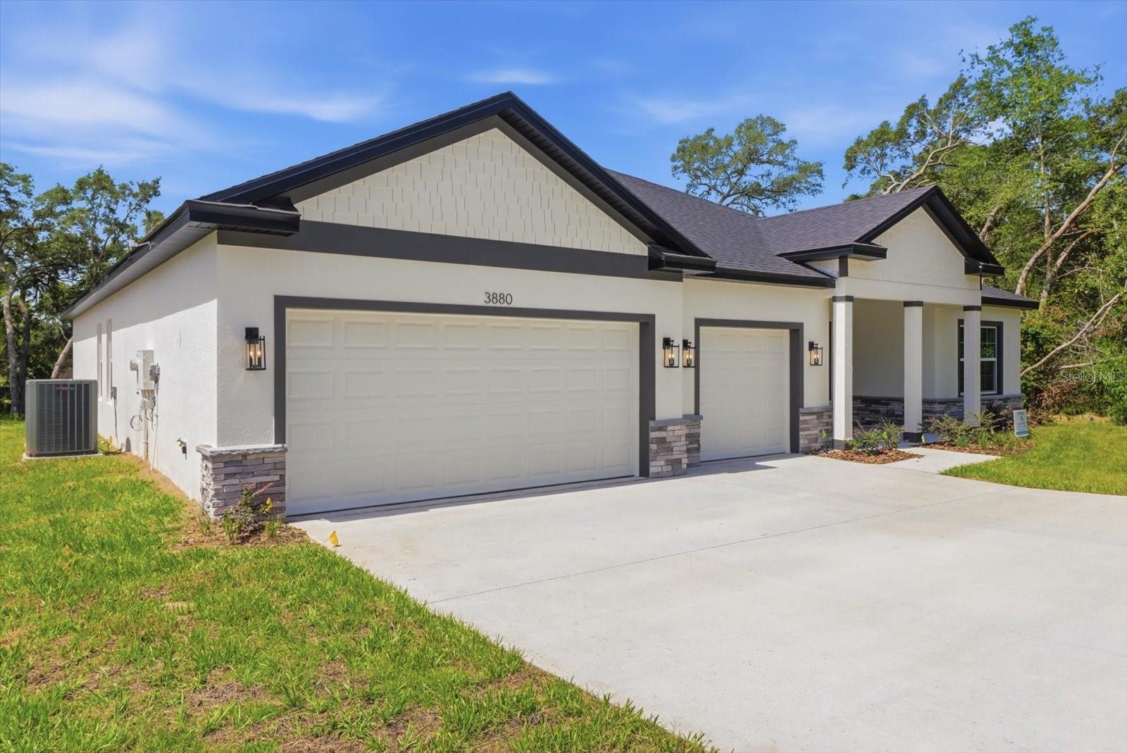 MARION OAKS UN 07 - Residential