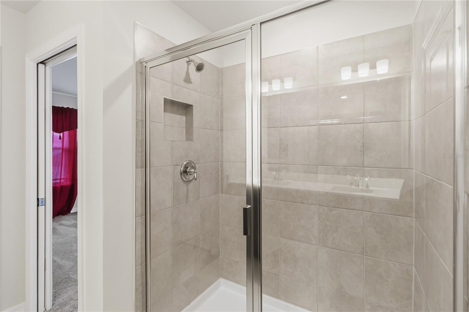 EVERBE PH 1A - Residential