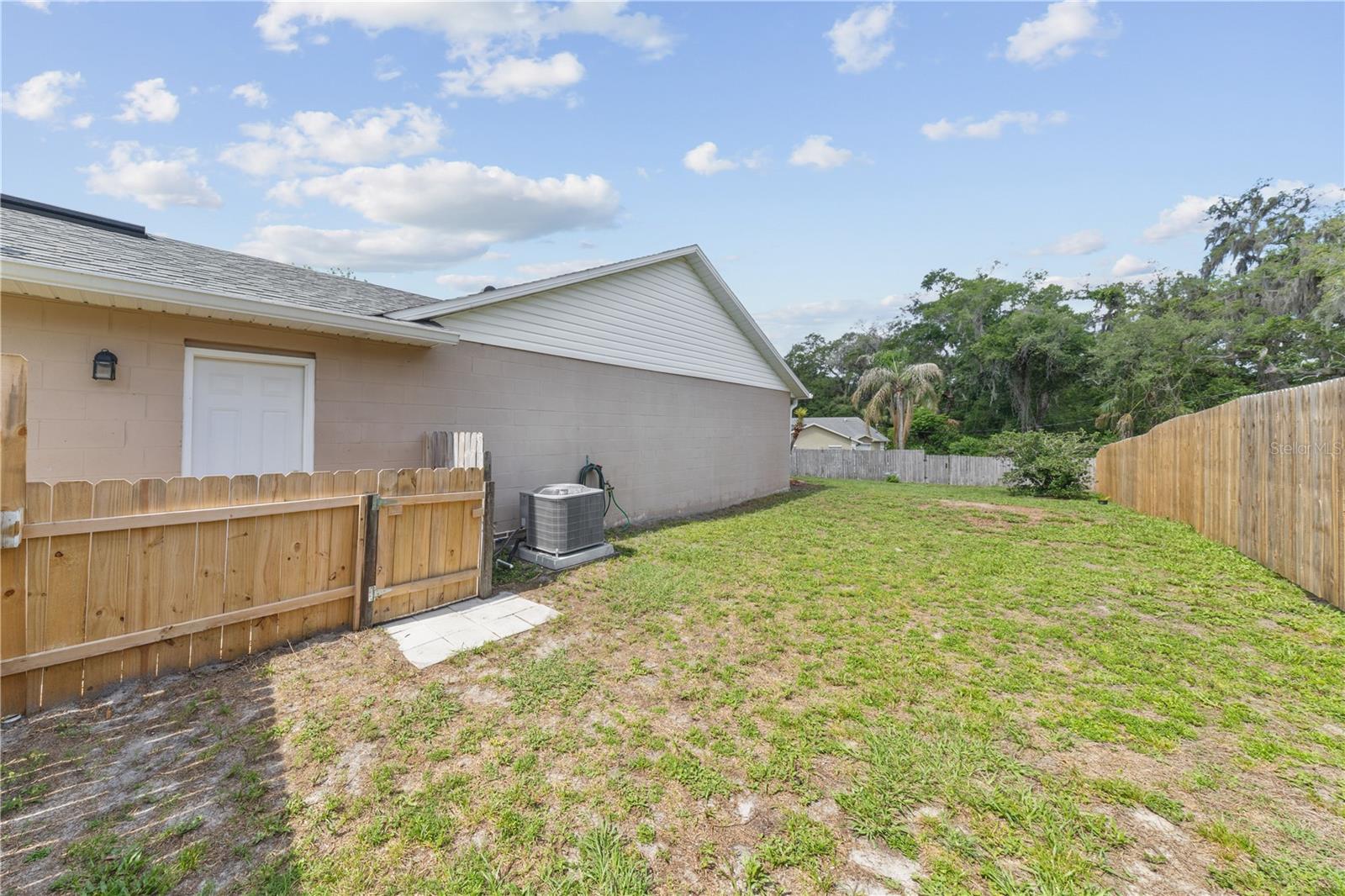MINAKI HEIGHTS - Residential
