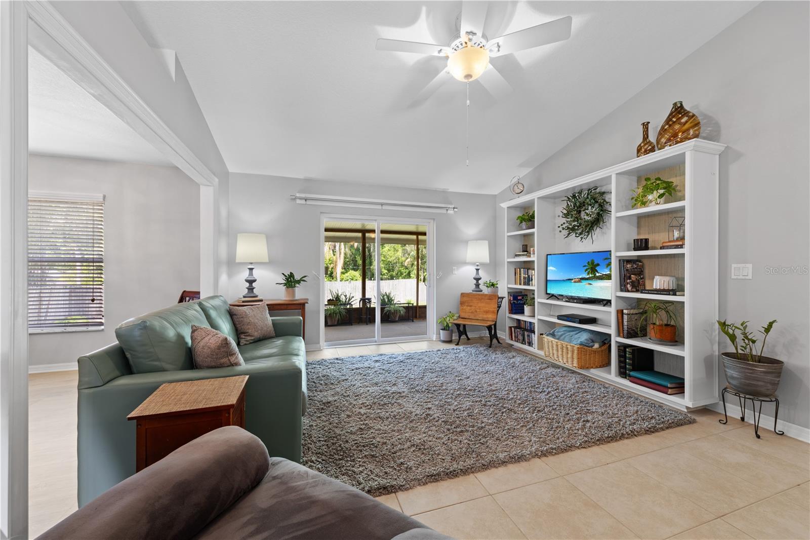 MINAKI HEIGHTS - Residential
