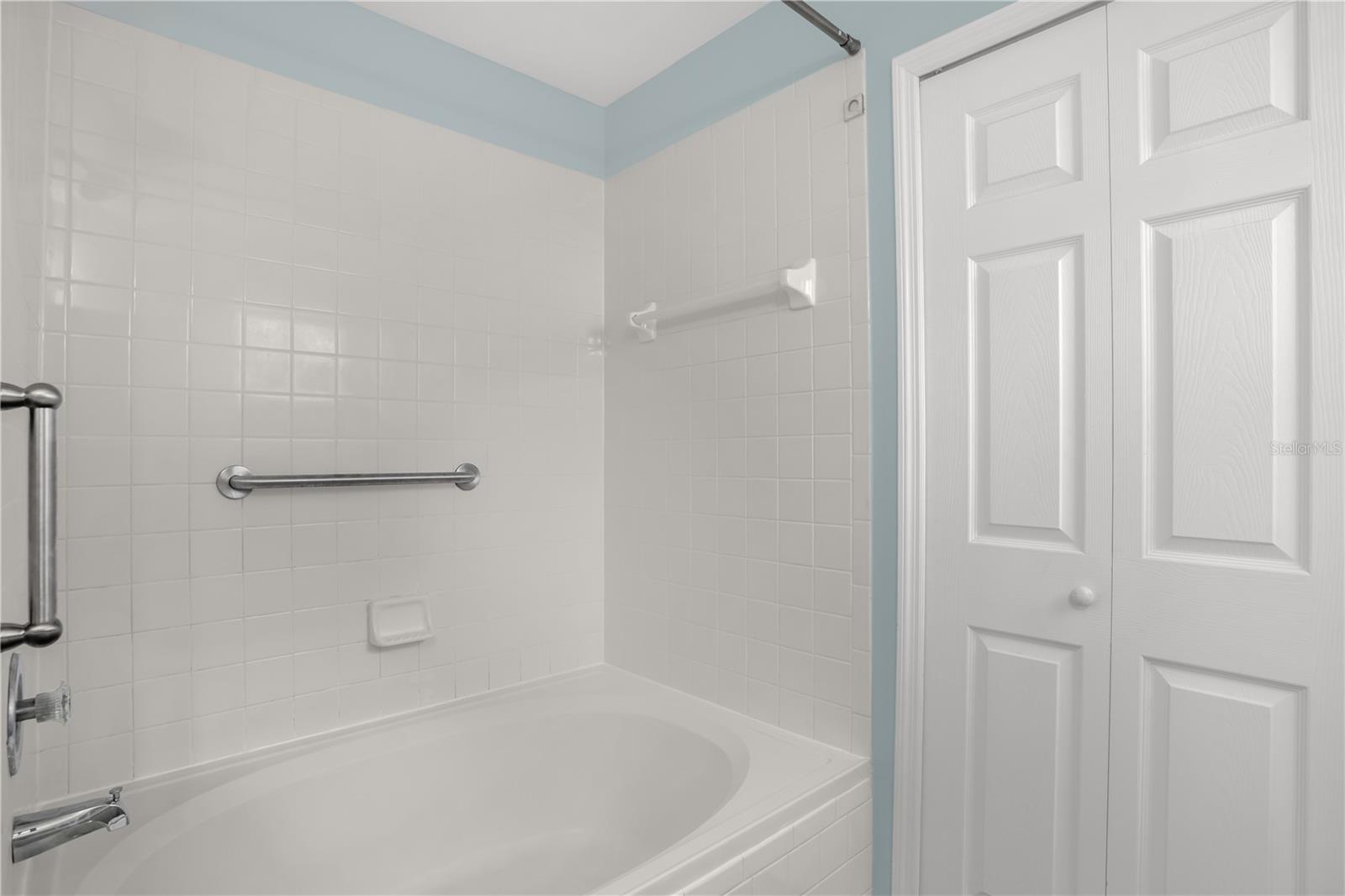 MAGELLAN COVE - Residential Lease