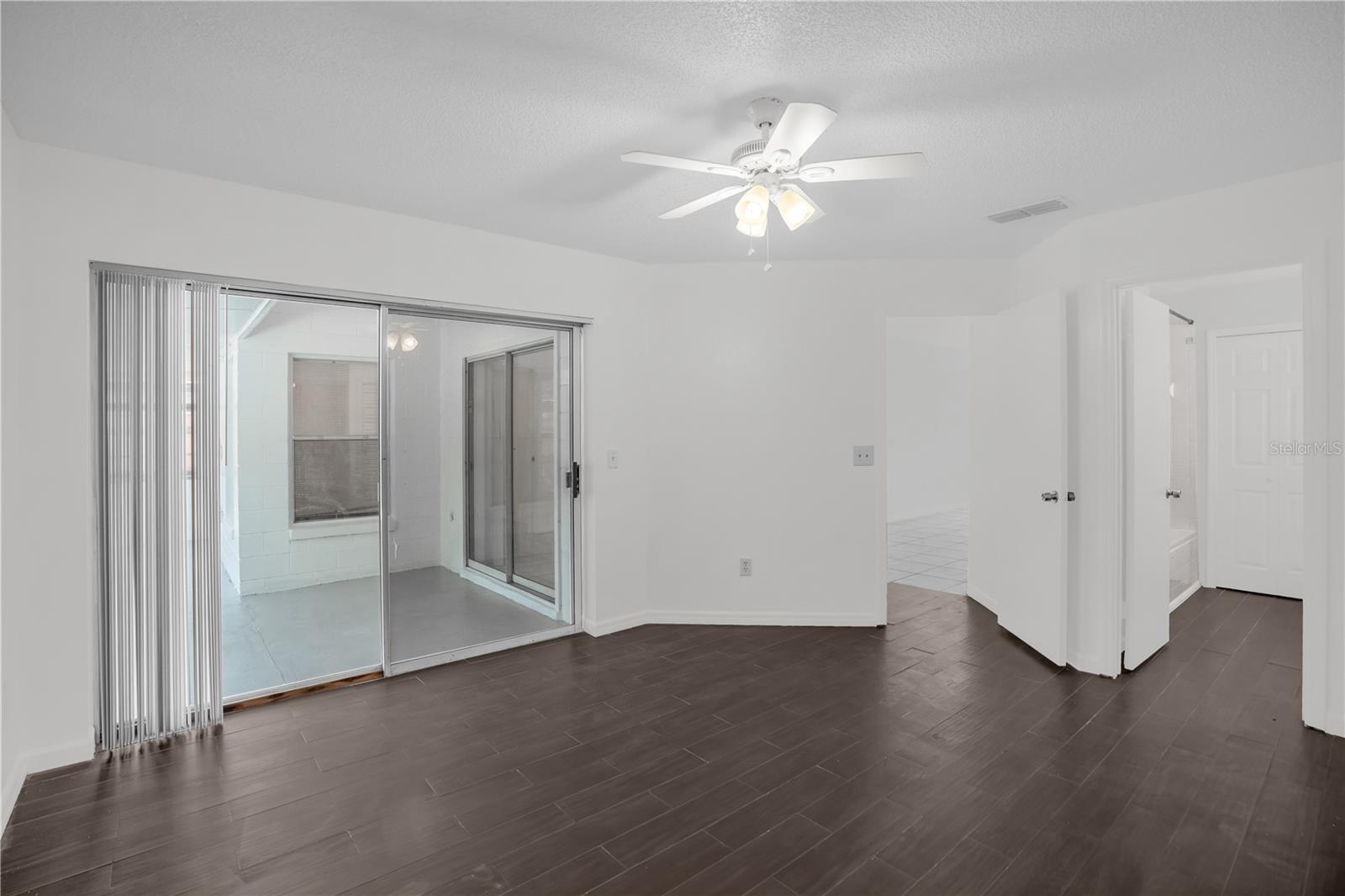 MAGELLAN COVE - Residential Lease