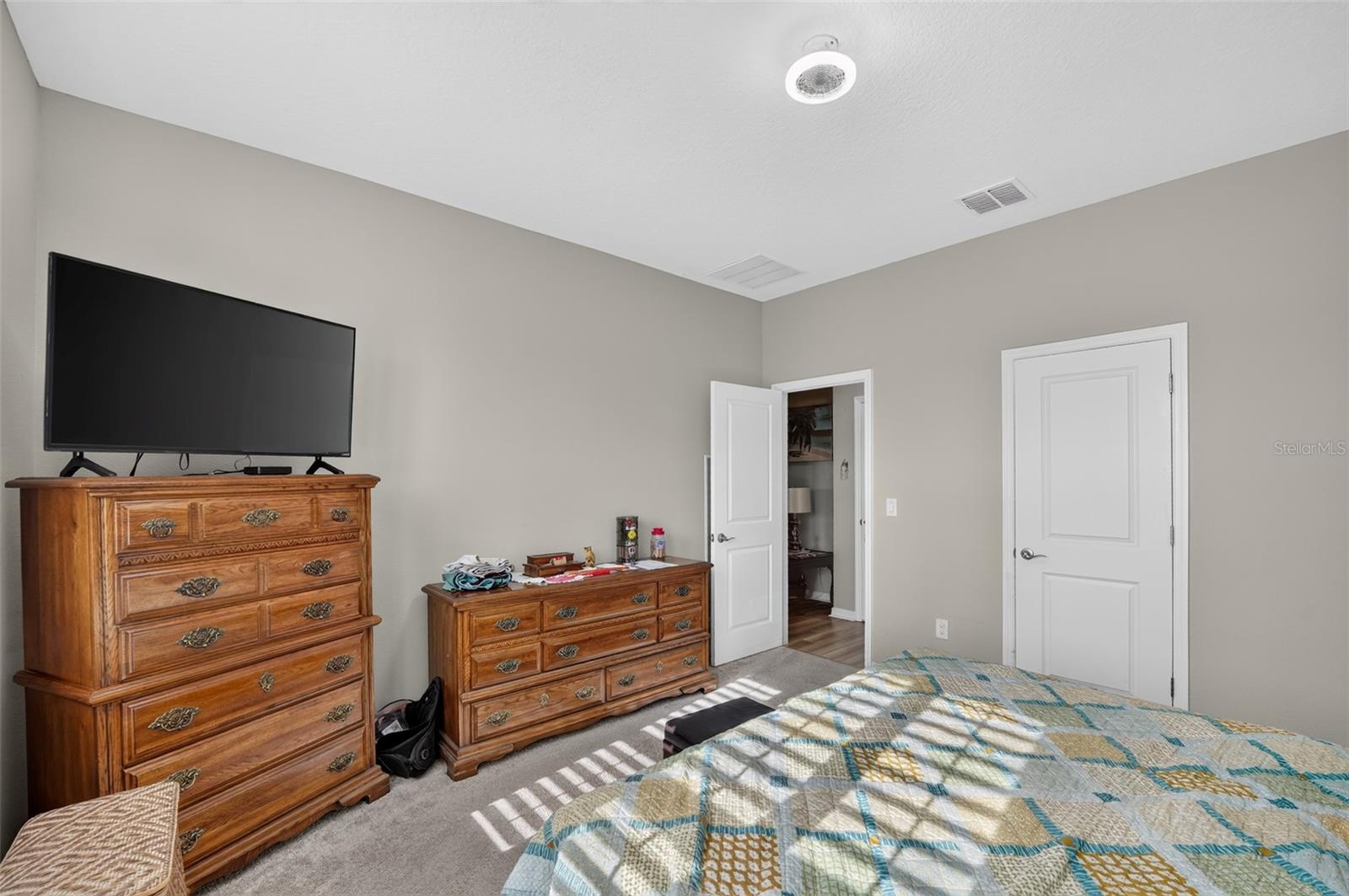 VENICE WOODLANDS PH 1 - Residential
