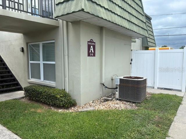 Beautifully remodeled and updated condo on ground level with fenced in courtyard where you can enjoy your own barbeque.
Very bright with a lot of windows. New kitchen with quartz countertop and new appliances 
Washer and dryers hook up in Master bathroom 
Very close to public transportation and shopping center. Complex has large pool, fitness center and laundromat. Only minutes away from Dunedin and Clearwater Beach.
Listing agent is also part owner.