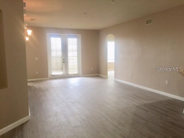 FLORA RIDGE PH 11 CONDO - Residential Lease