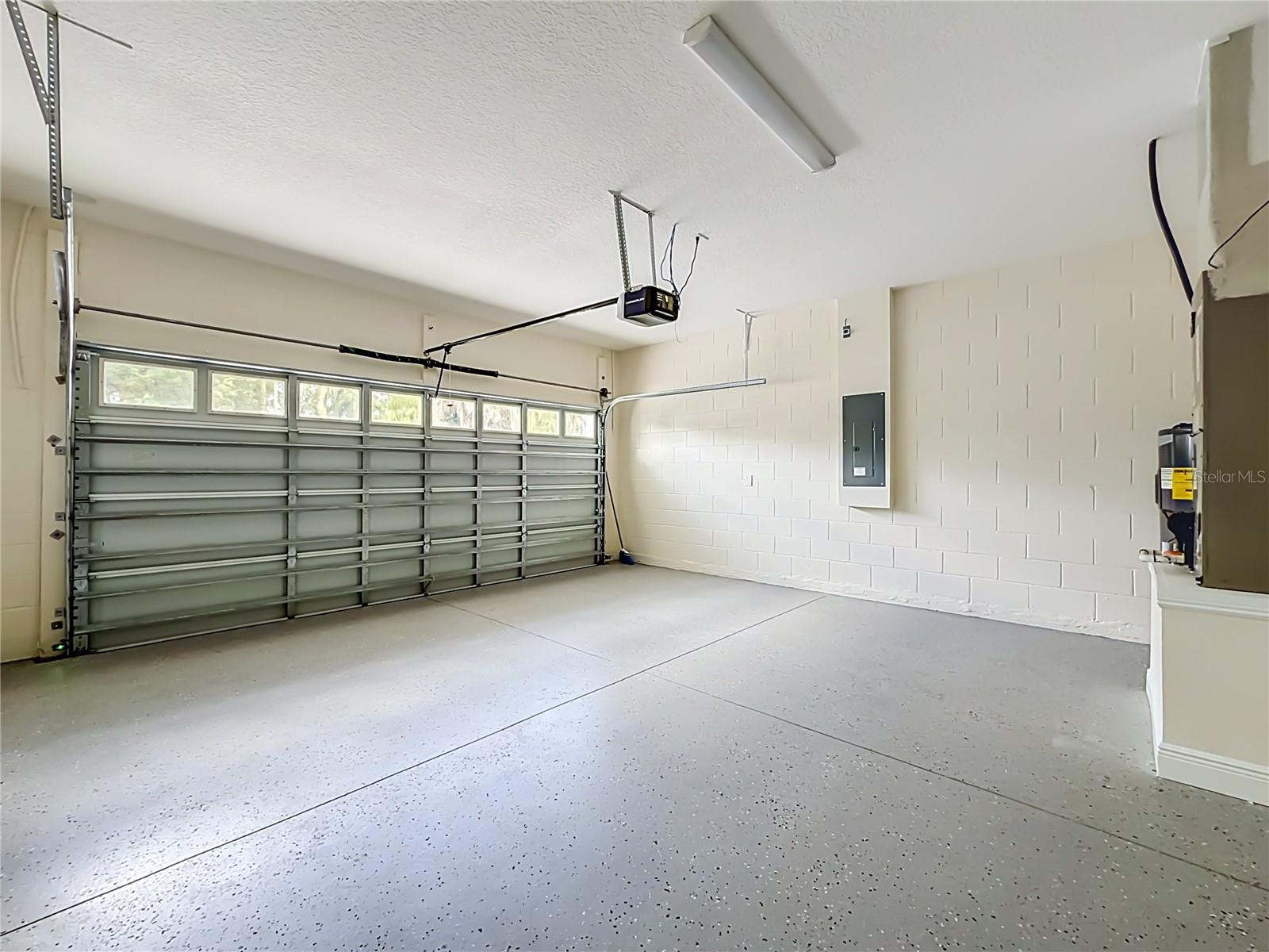 TRIPLET LAKE SHORES 3RD ADD - Residential