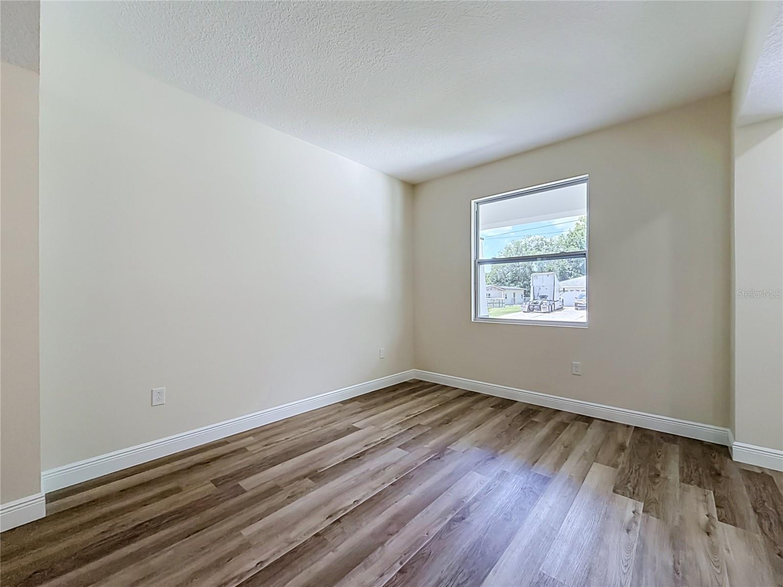 TRIPLET LAKE SHORES 3RD ADD - Residential
