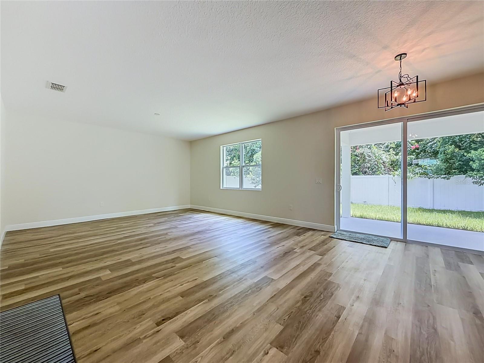 TRIPLET LAKE SHORES 3RD ADD - Residential