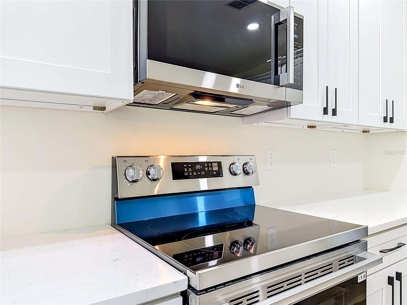 TRIPLET LAKE SHORES 3RD ADD - Residential