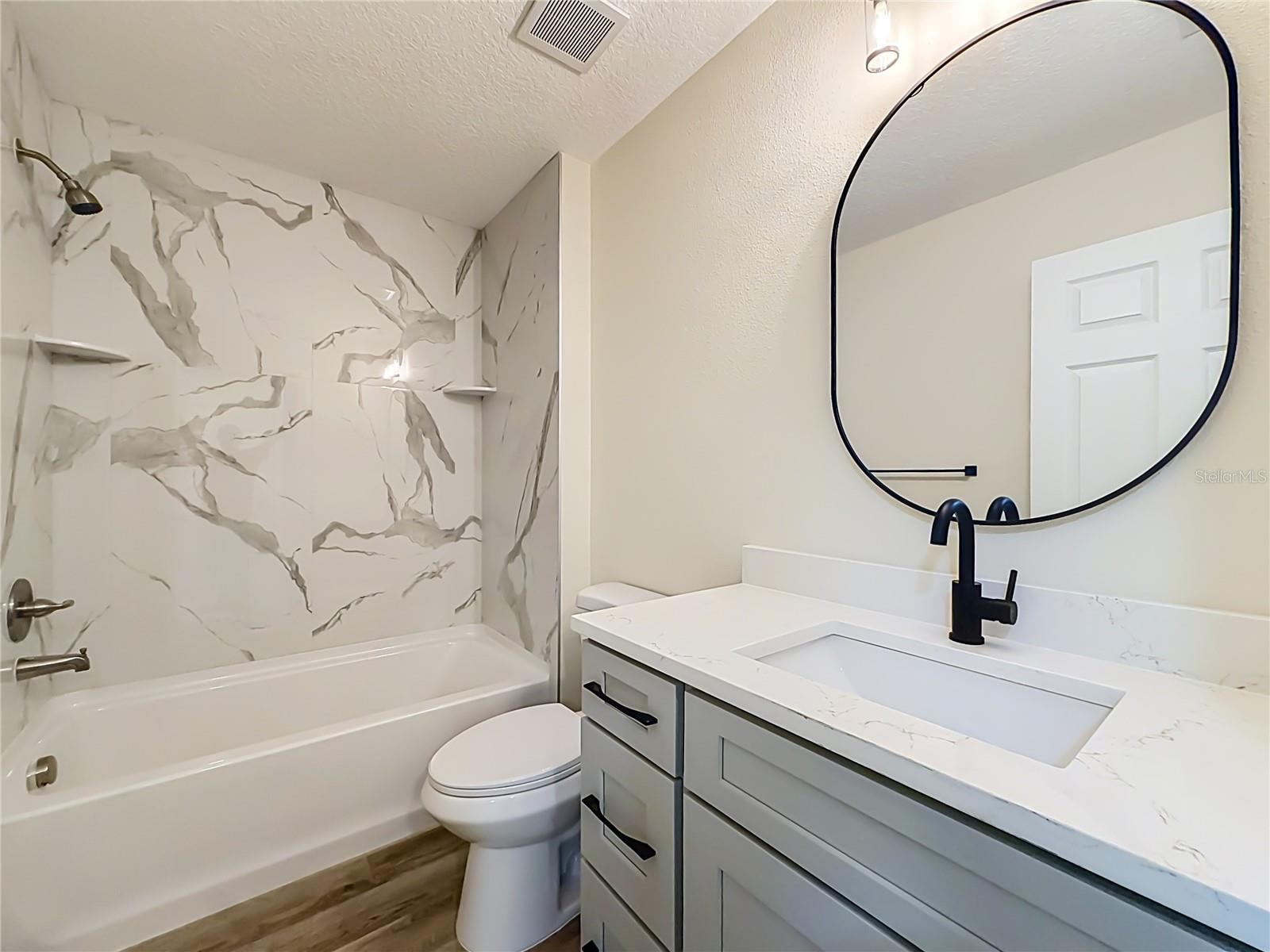 TRIPLET LAKE SHORES 3RD ADD - Residential