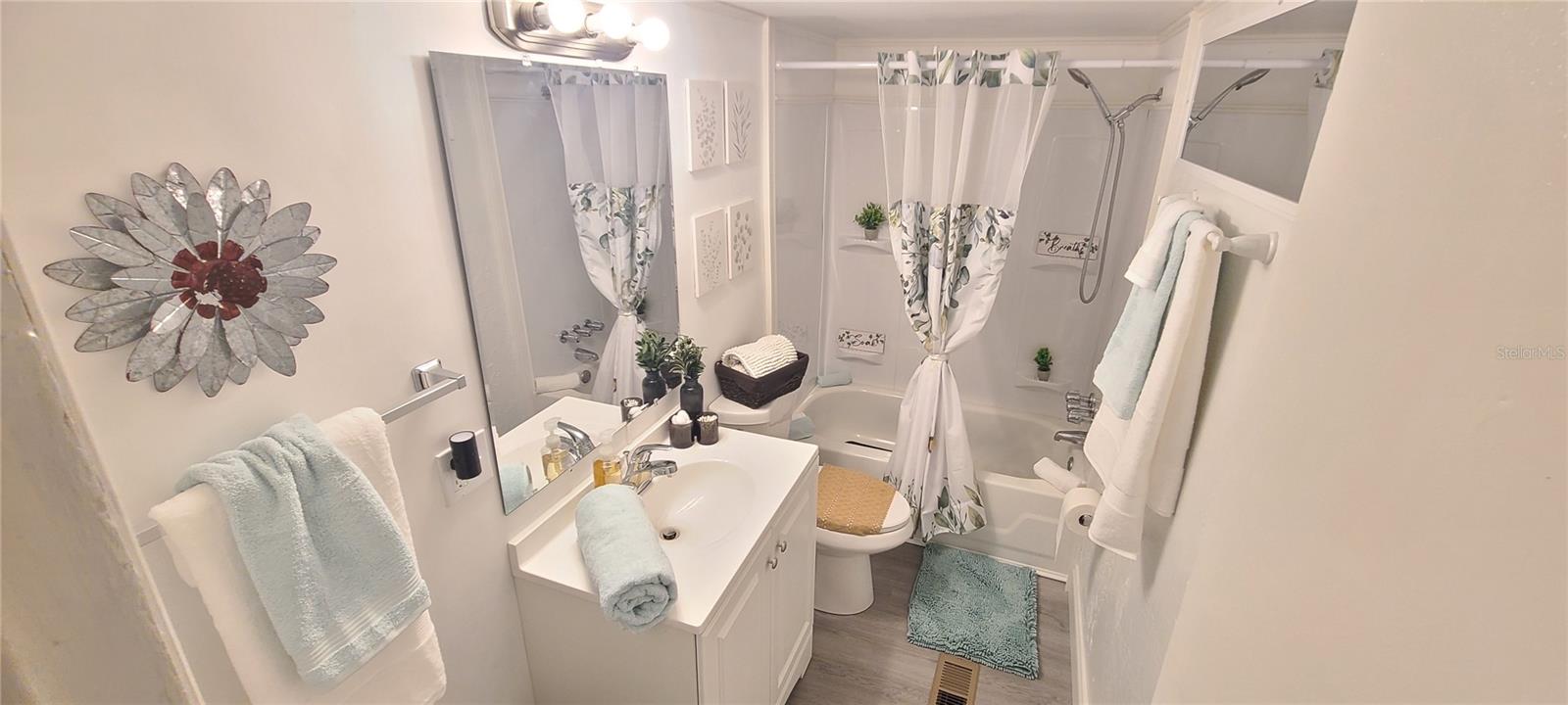 BAYVIEW HOMESITES UNREC 209 - Residential
