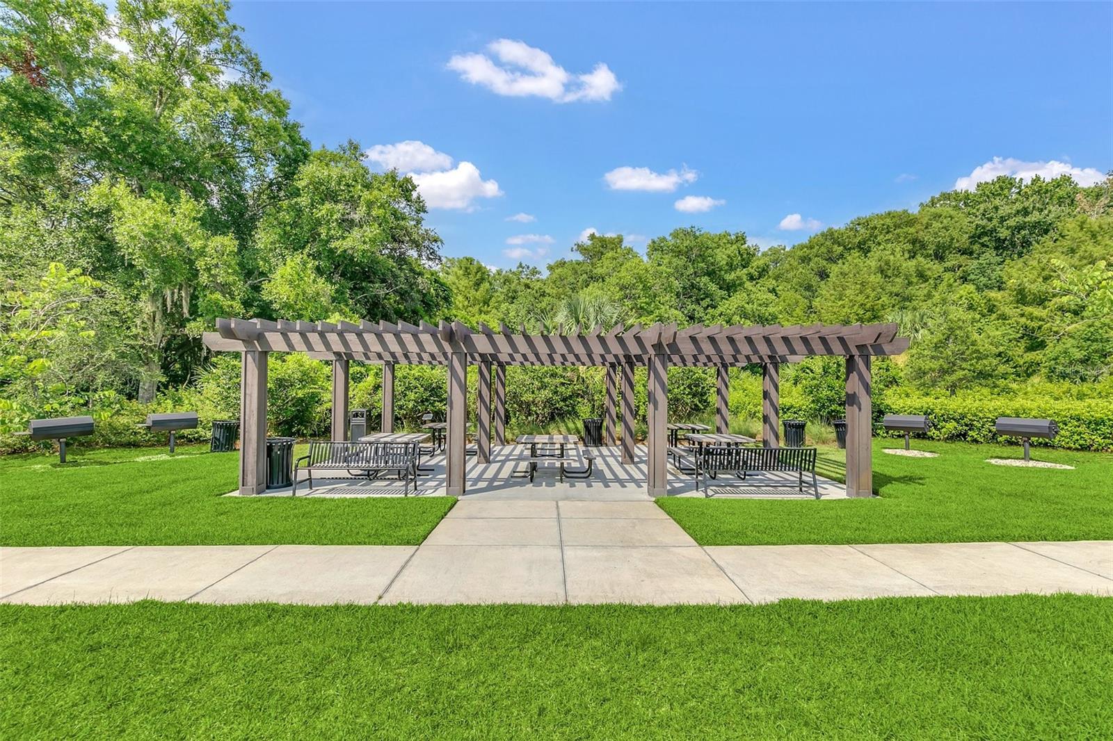LANDINGS AT HAWKS CREST - Residential