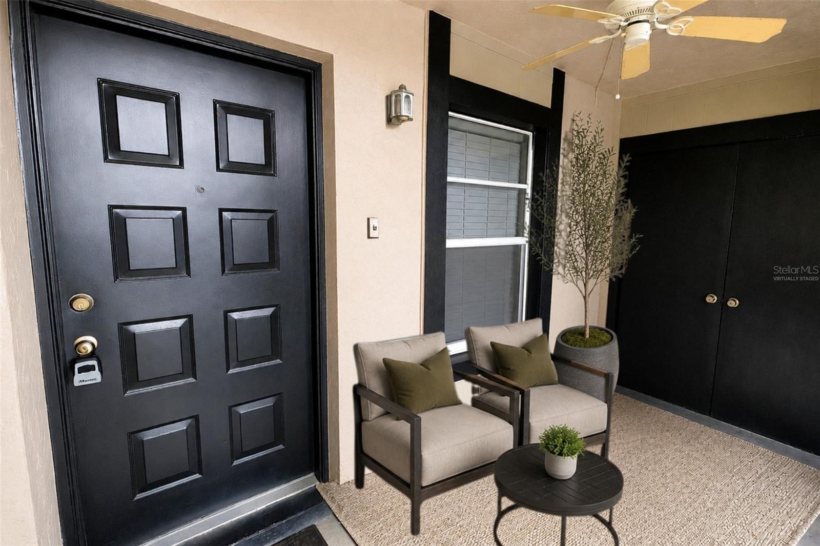 NORTH OAKS CONDO IV - Residential