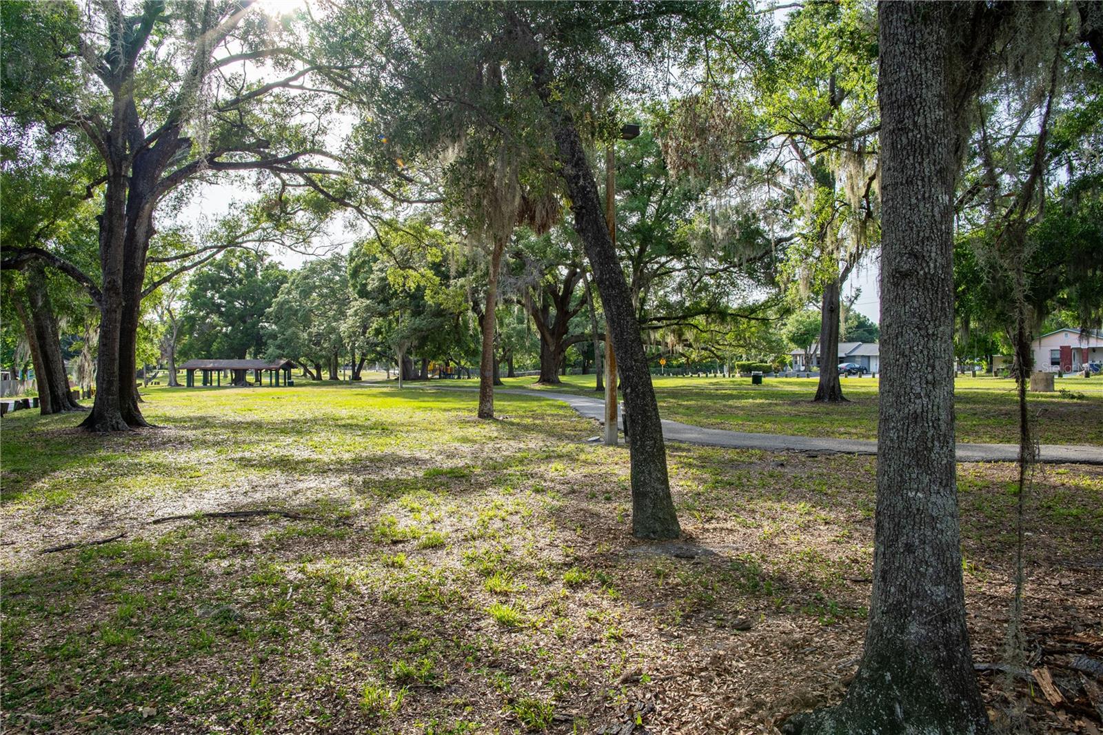 SULPHUR SPGS - Residential