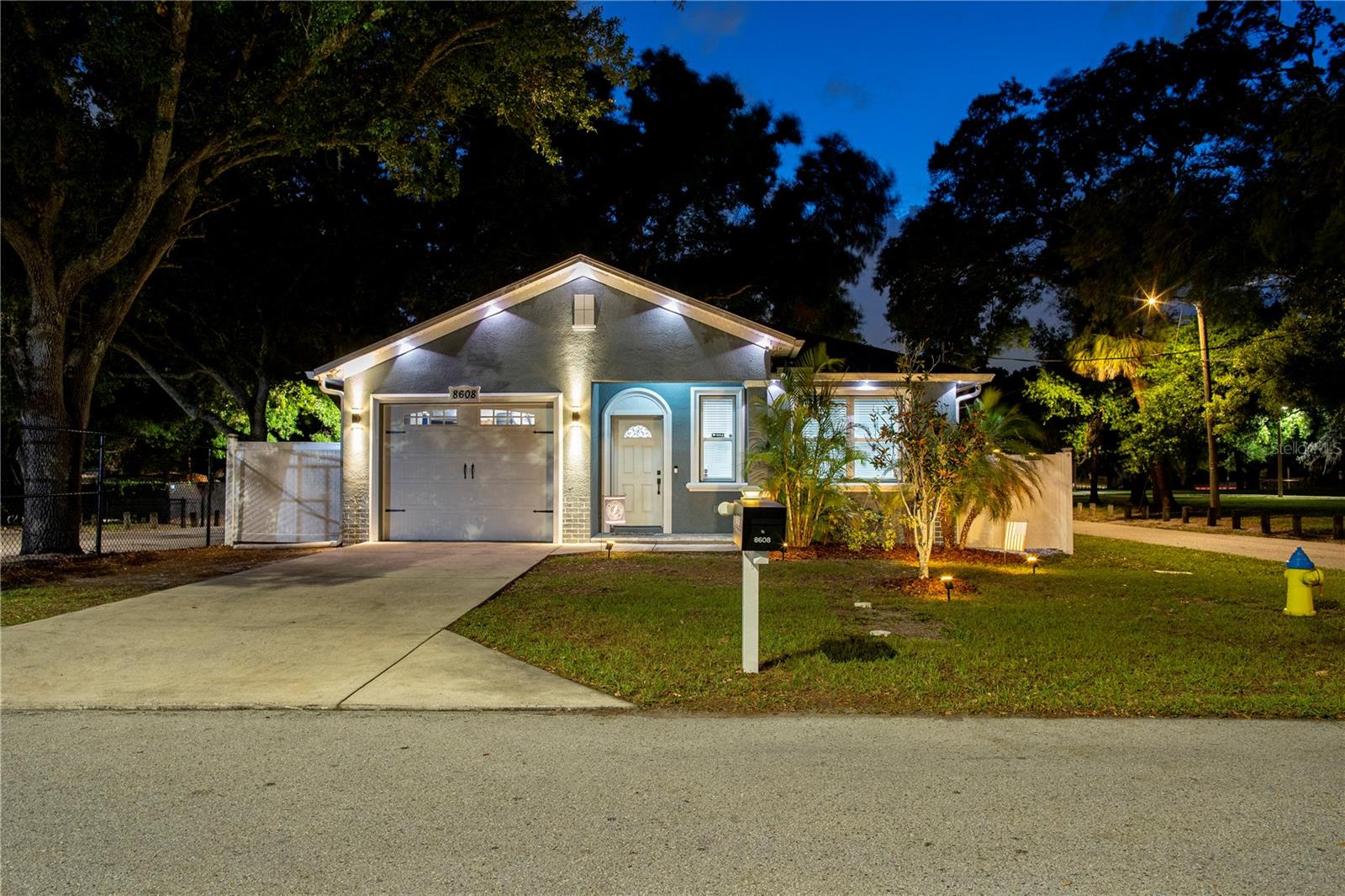 SULPHUR SPGS - Residential