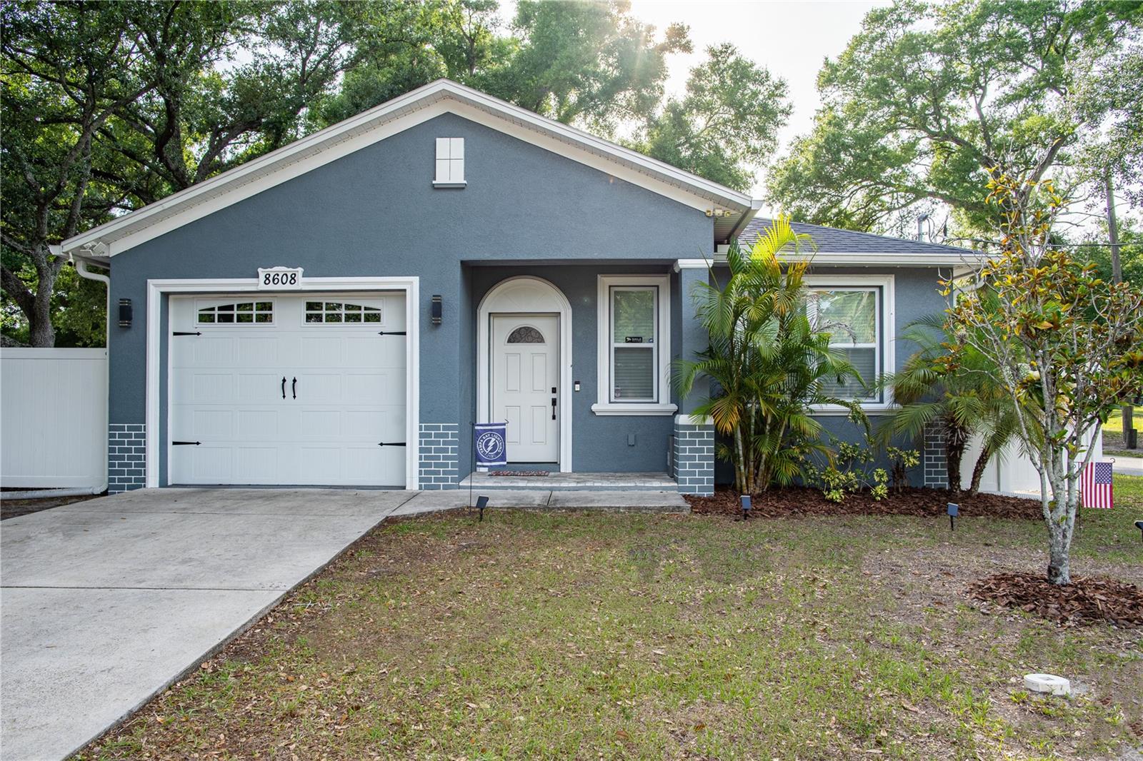 SULPHUR SPGS - Residential