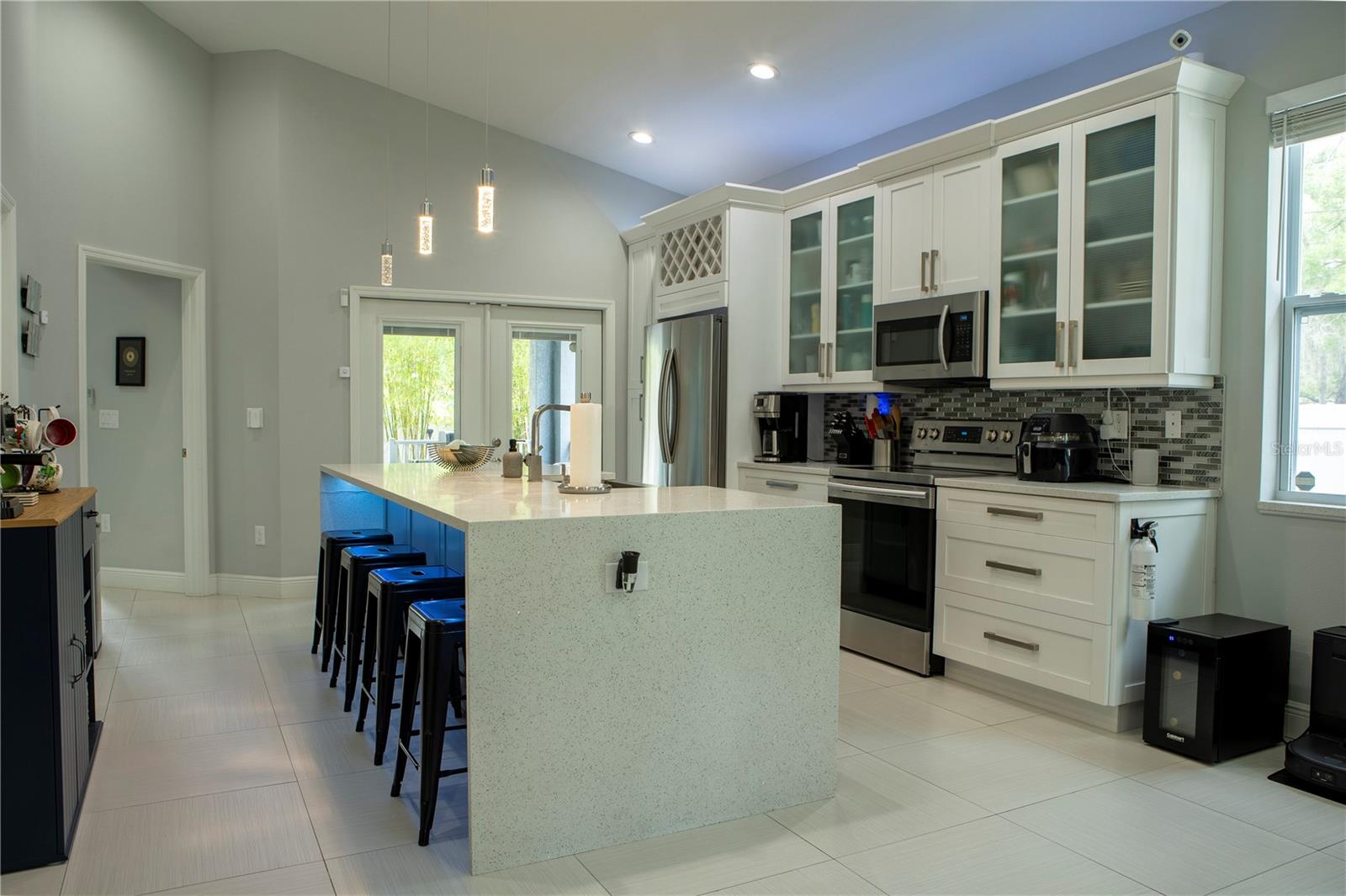 SULPHUR SPGS - Residential