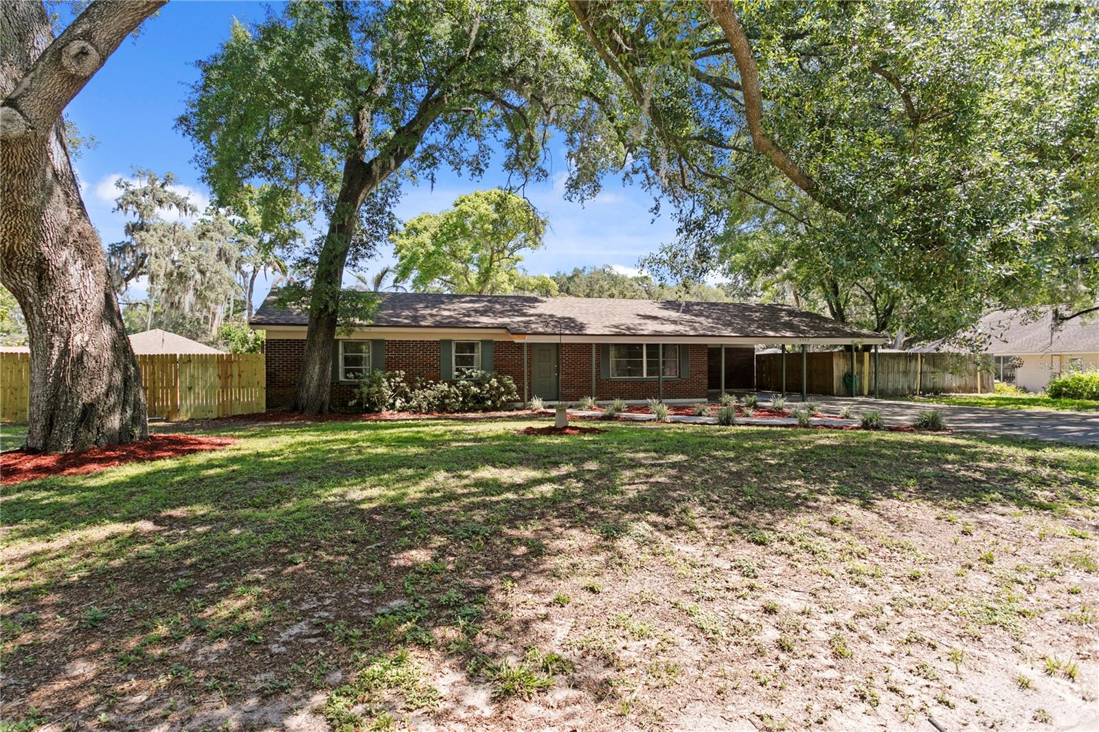 TEMPLE TERRACE ESTATES - Residential Lease