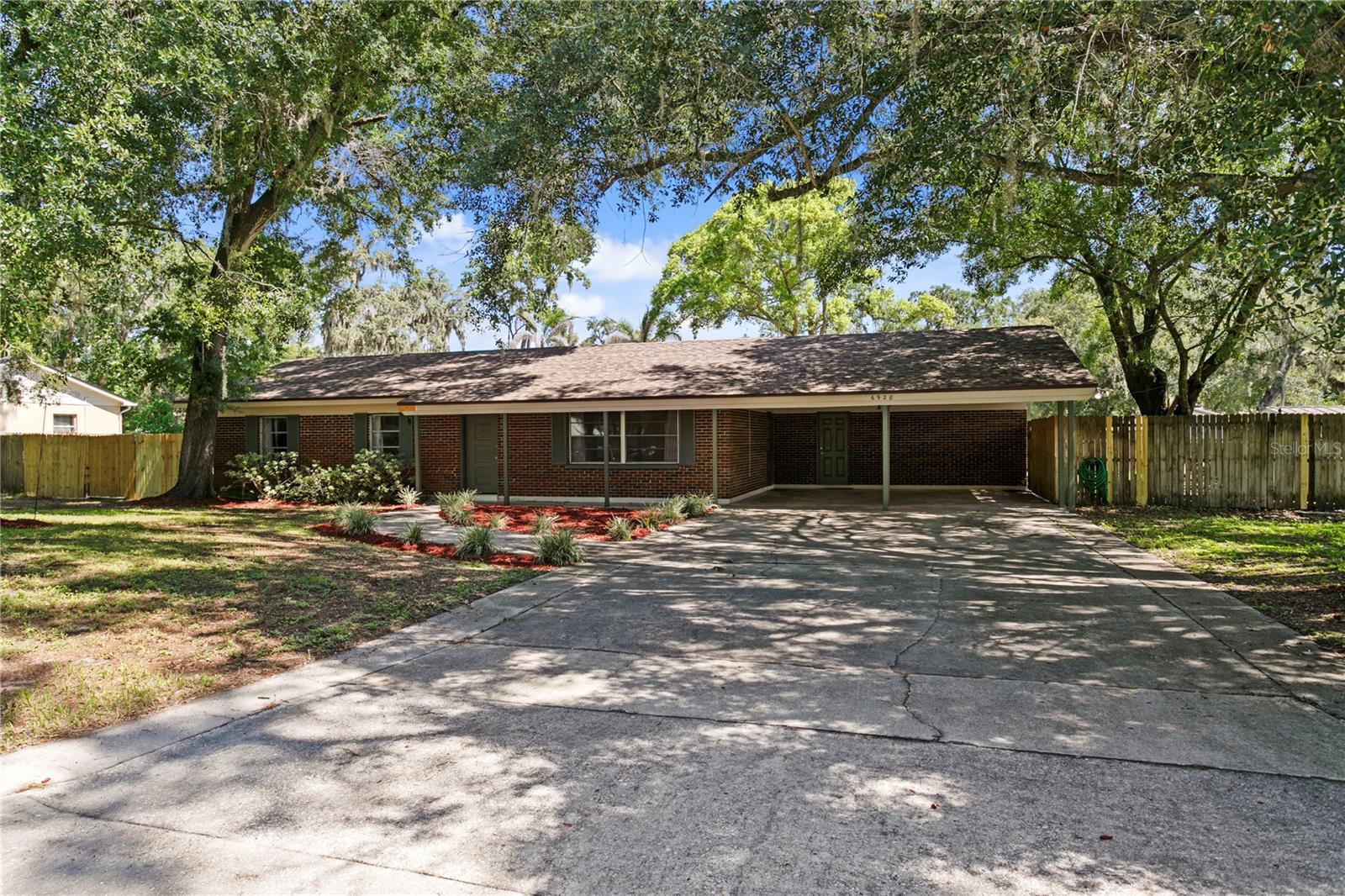 TEMPLE TERRACE ESTATES - Residential Lease