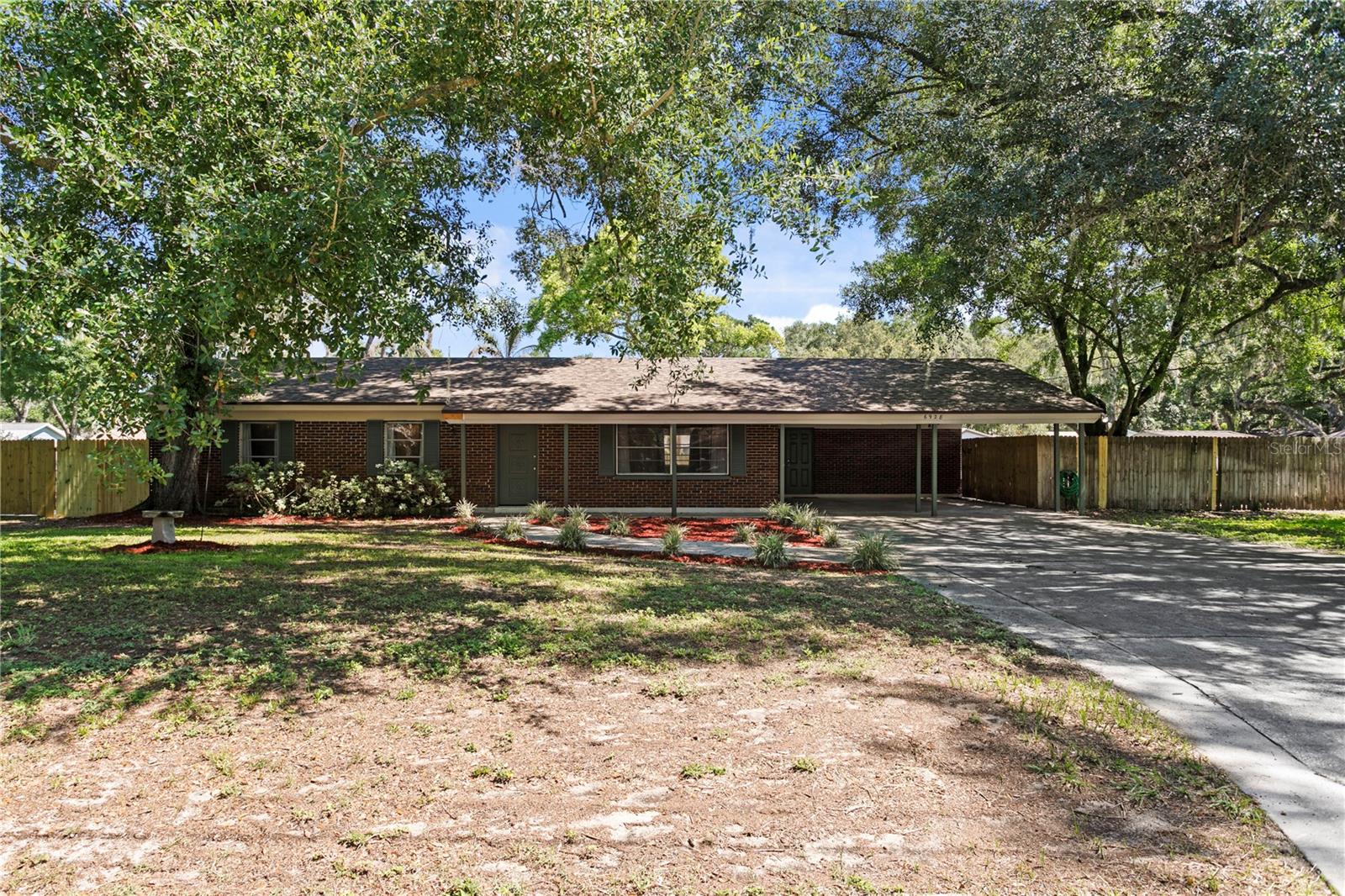 TEMPLE TERRACE ESTATES - Residential Lease
