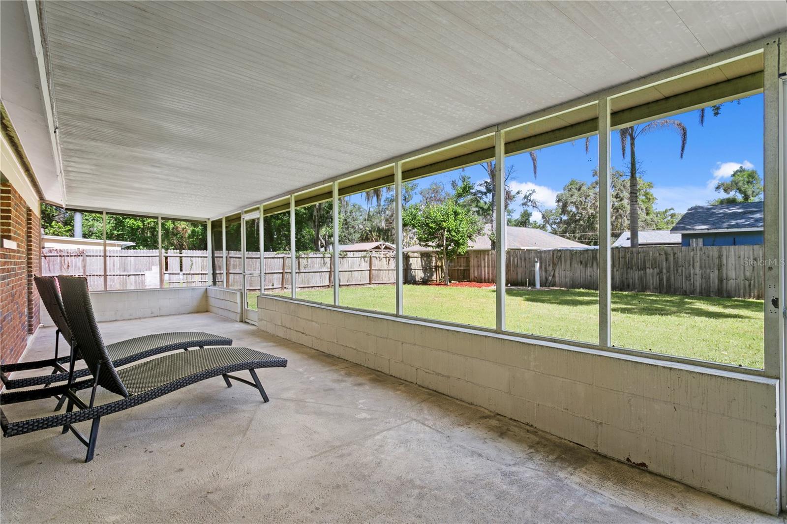 TEMPLE TERRACE ESTATES - Residential Lease