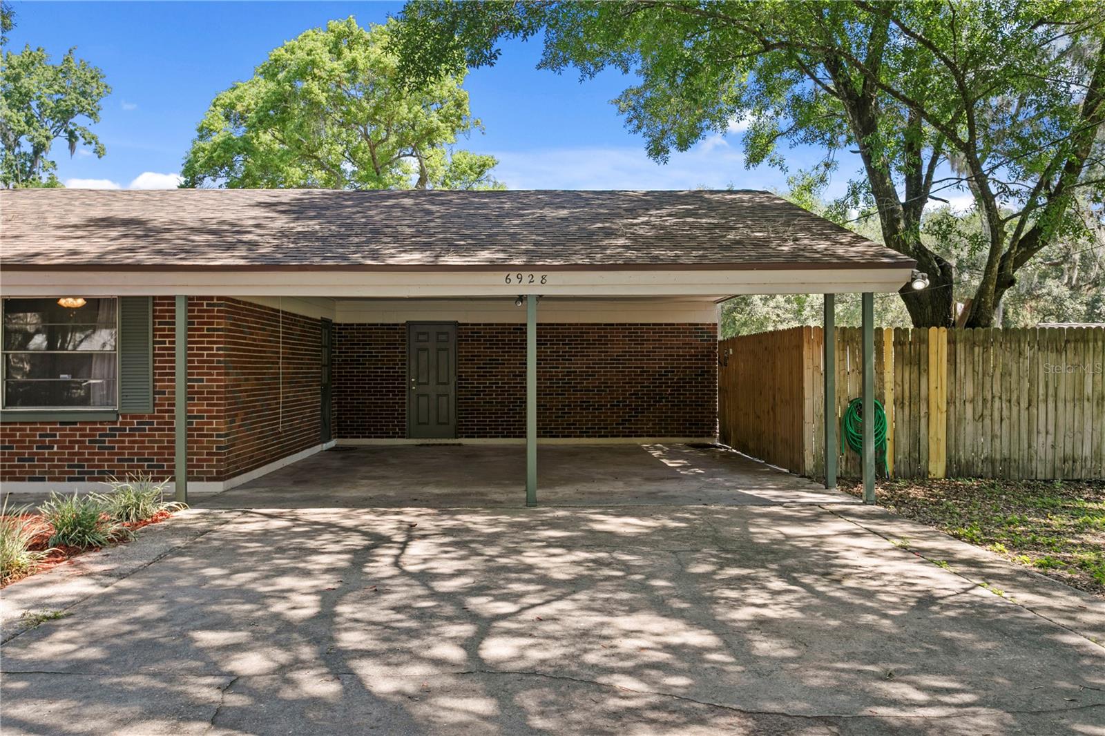 TEMPLE TERRACE ESTATES - Residential Lease