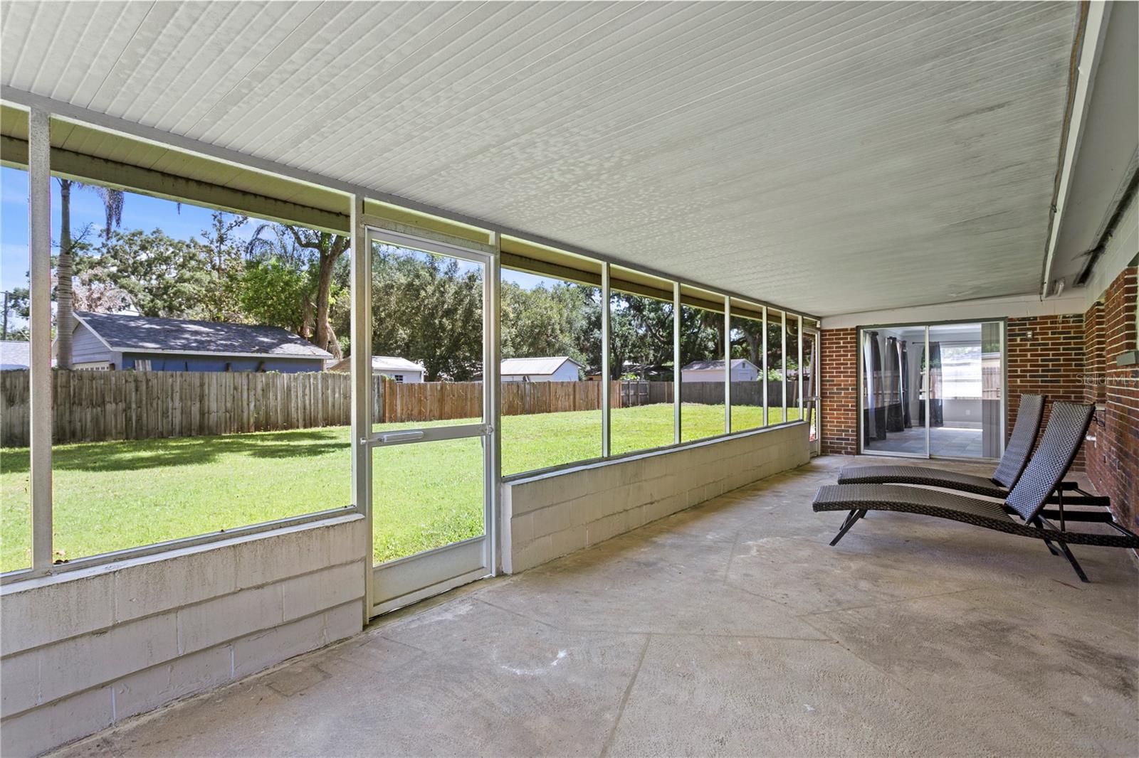 TEMPLE TERRACE ESTATES - Residential Lease