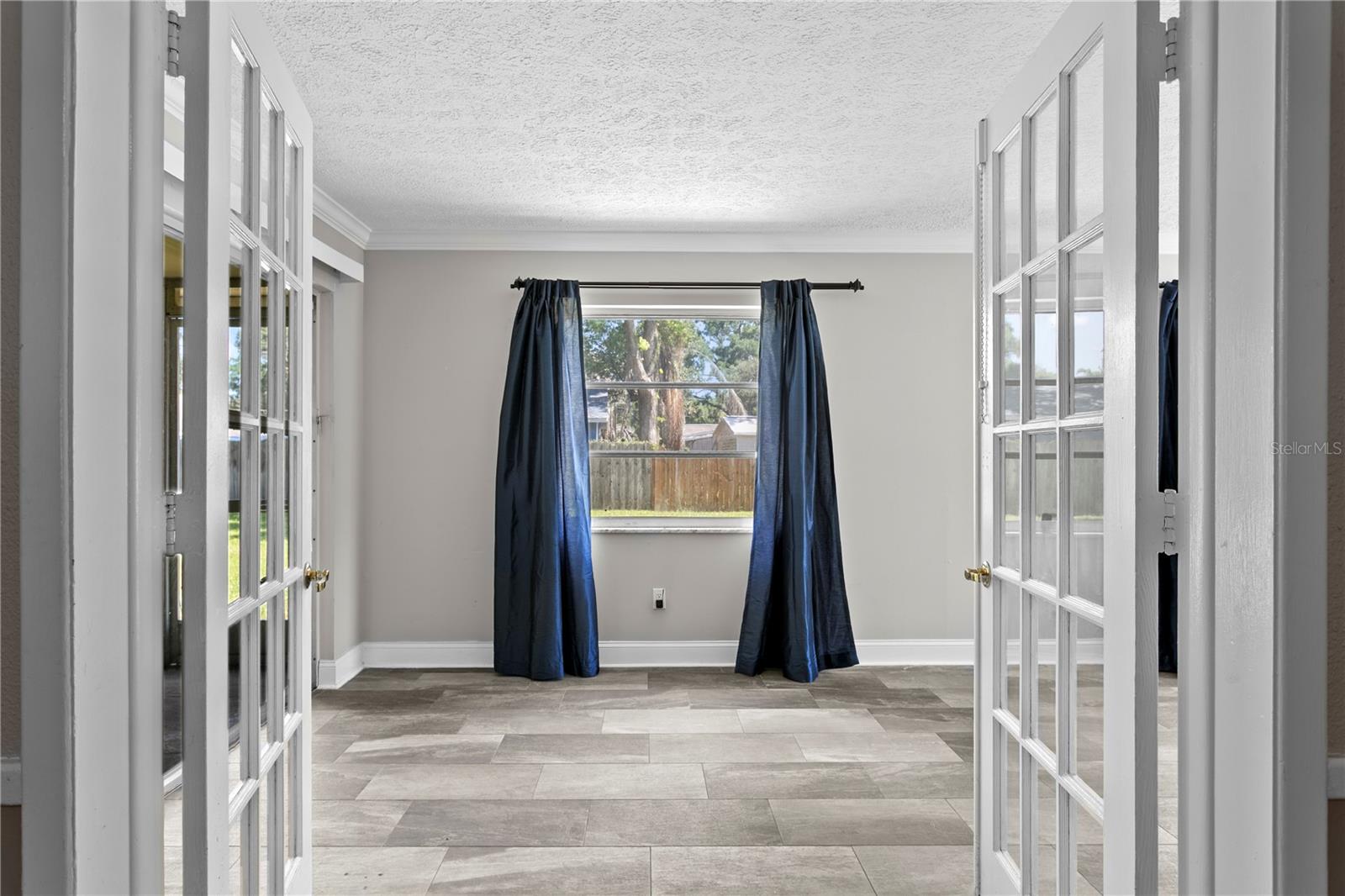TEMPLE TERRACE ESTATES - Residential Lease