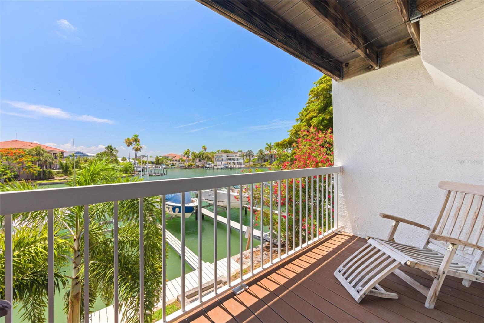 PALMS OF TIERRA - Residential