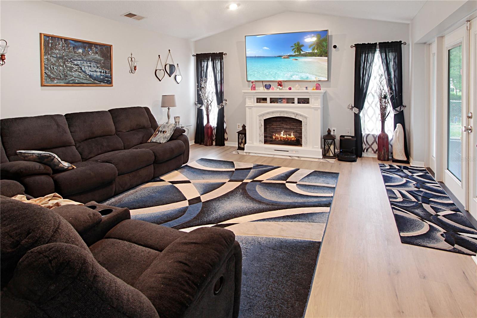 LEESBURG PULP MILL - Residential