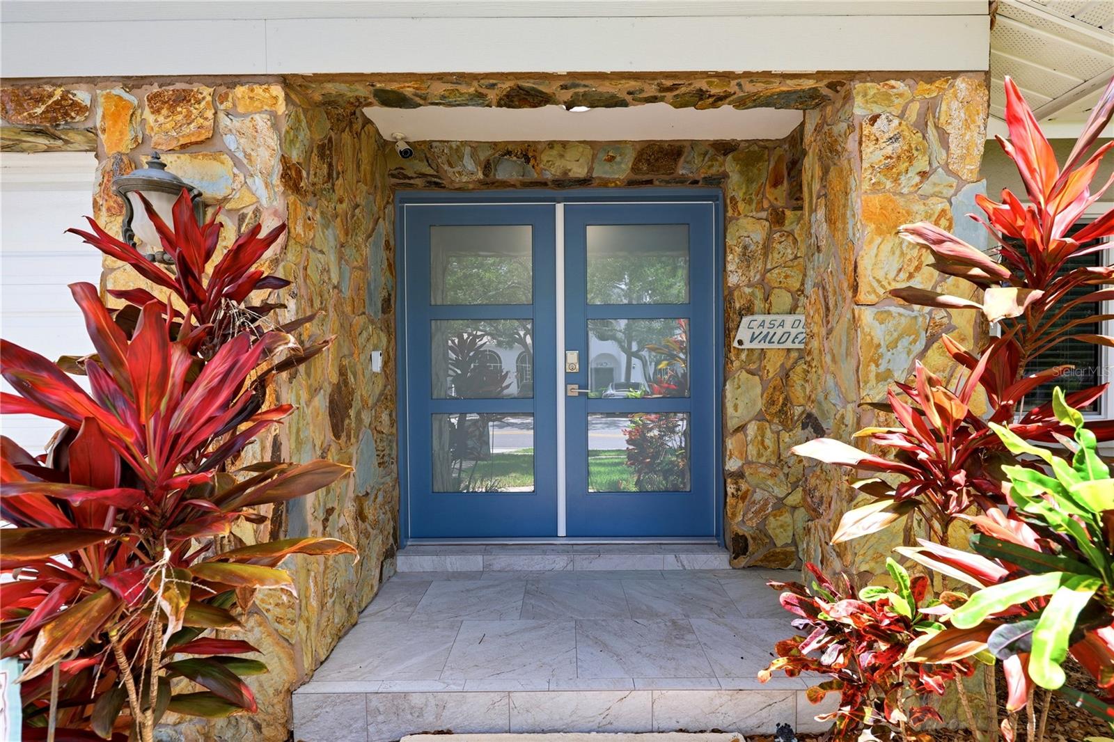 FEATHER SOUND CUSTOM HOME SITE UNIT 1 LOT 45 - Residential