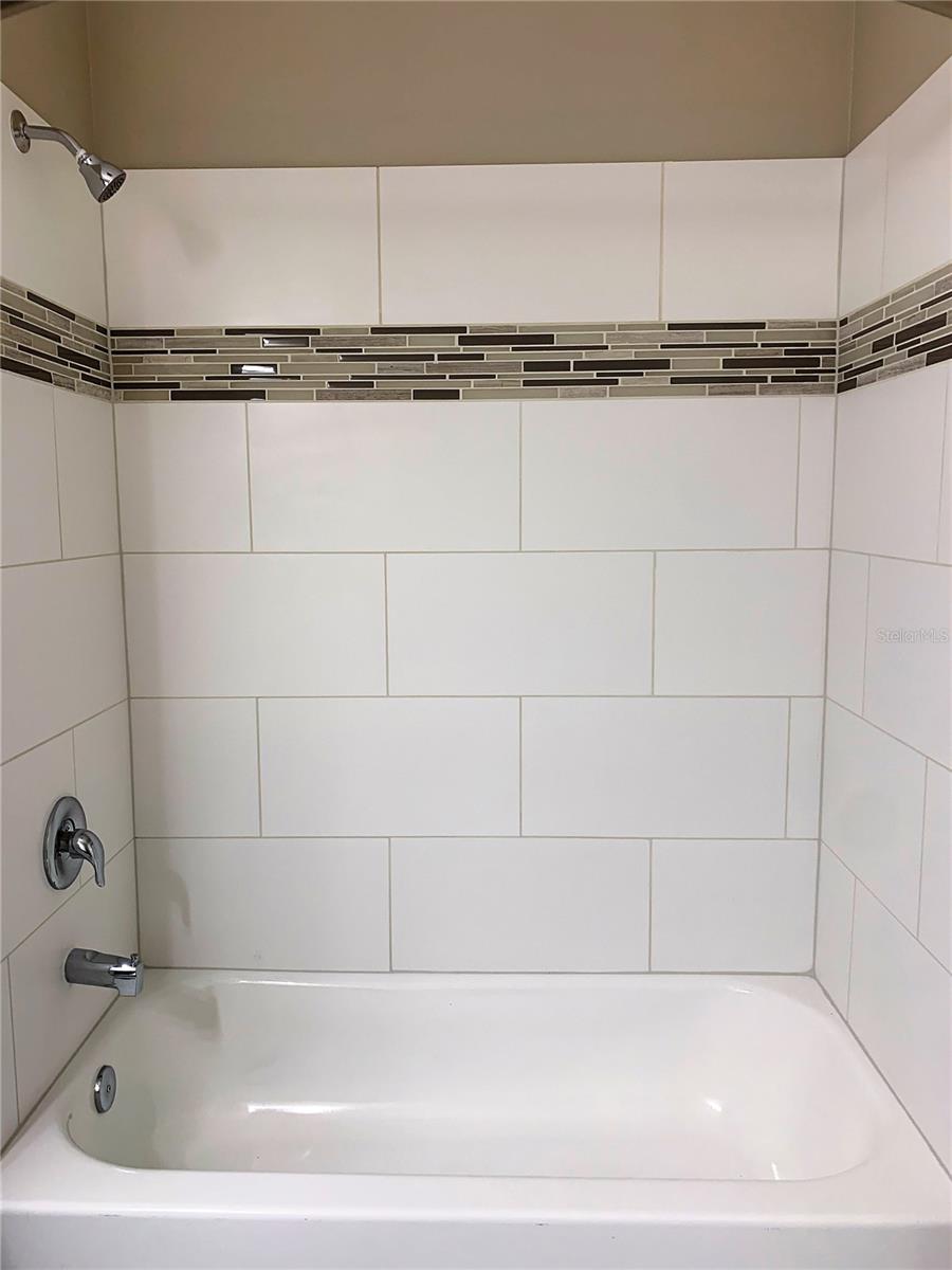 ALLEGRO PALM A CONDO - Residential Lease