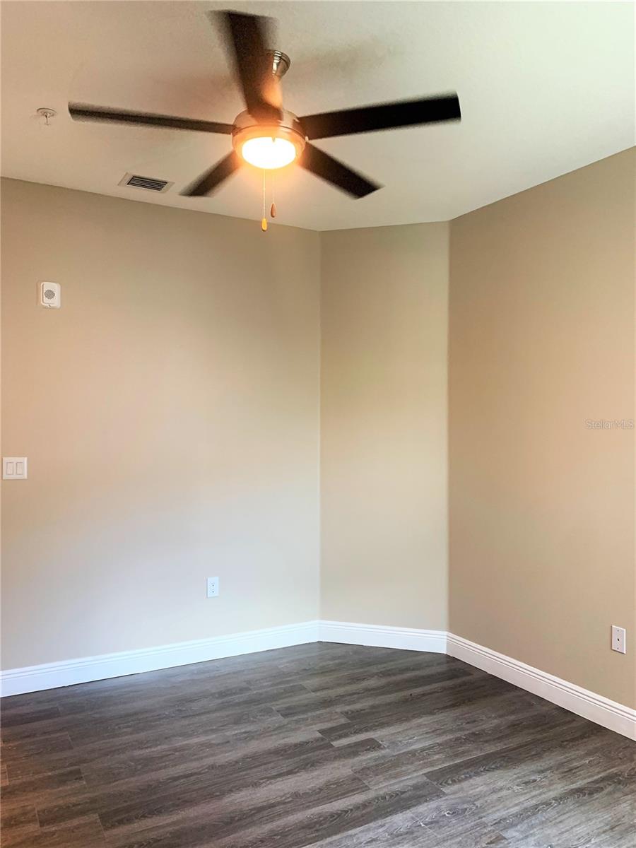 ALLEGRO PALM A CONDO - Residential Lease