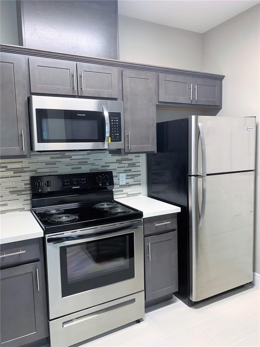 ALLEGRO PALM A CONDO - Residential Lease