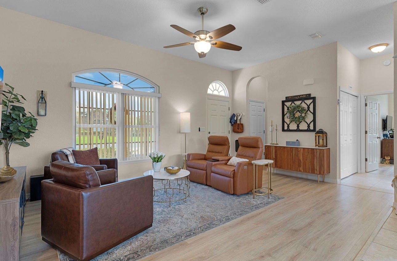 STONECREST - Residential