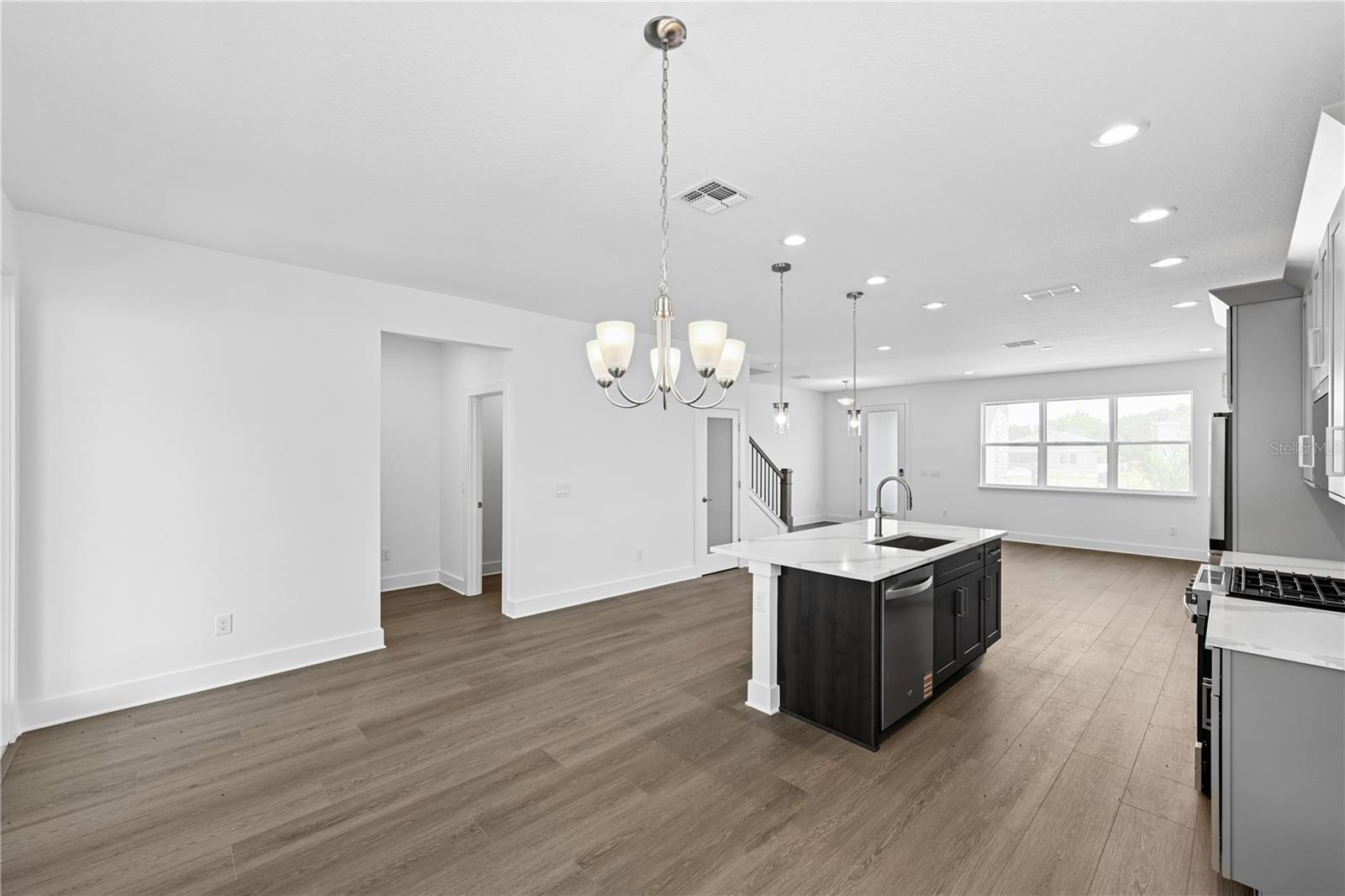 BRONSON PEAK - Residential