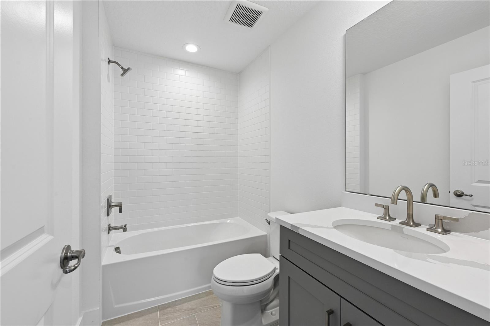 BRONSON PEAK - Residential