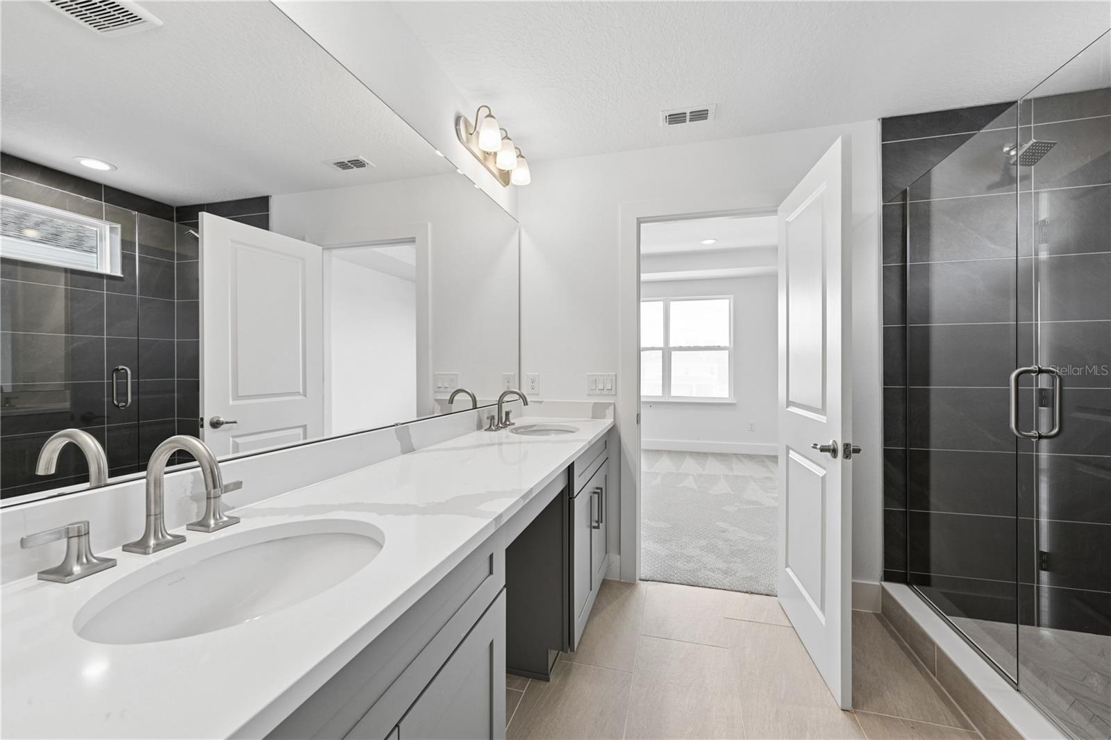 BRONSON PEAK - Residential