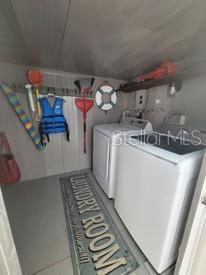 SUNNY SHORES TRAILER COM - Residential