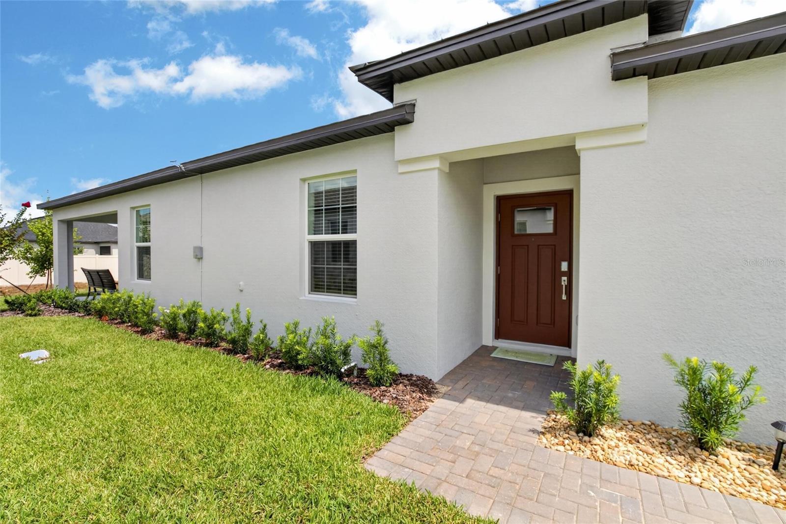NEW PORT CORNERS PH 1B-1 - Residential Lease