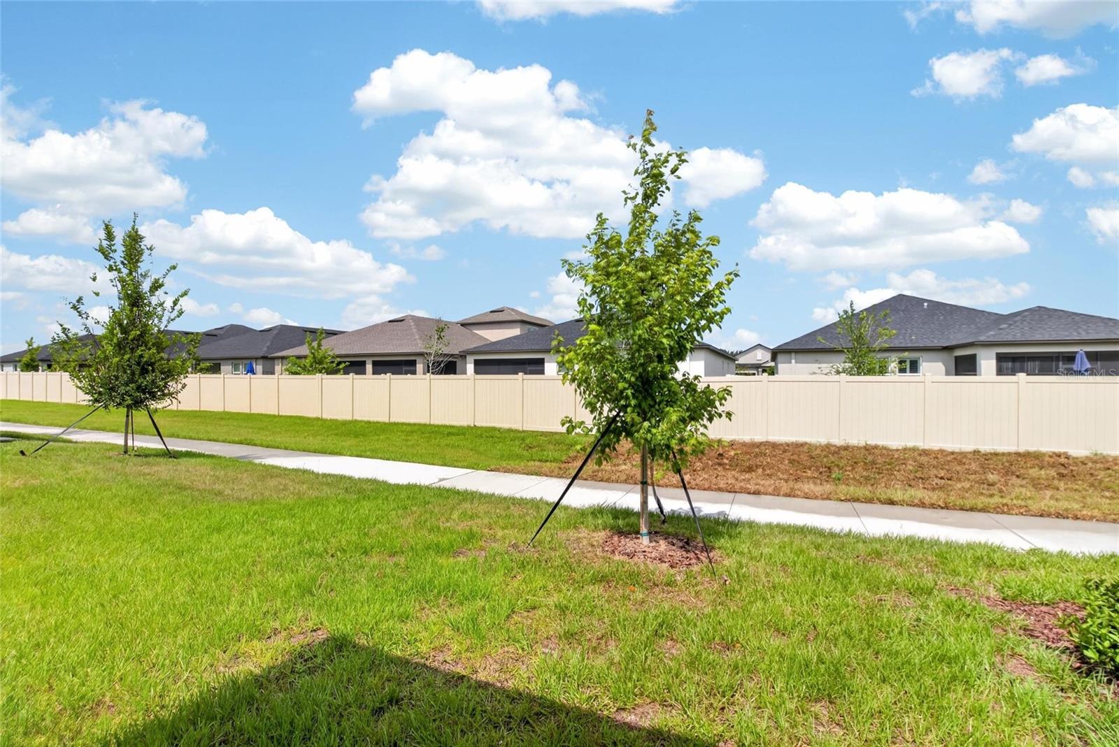 NEW PORT CORNERS PH 1B-1 - Residential Lease