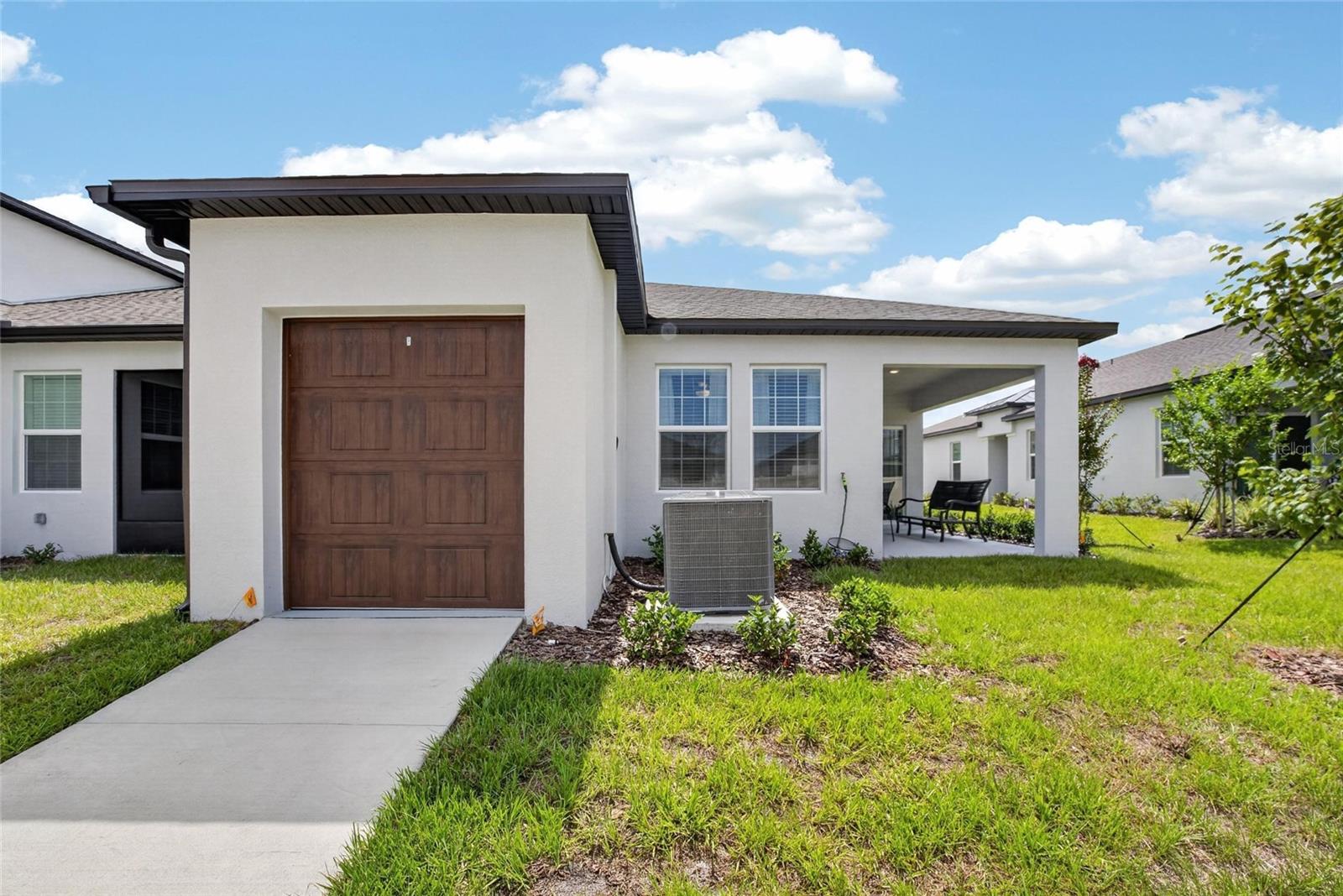 NEW PORT CORNERS PH 1B-1 - Residential Lease