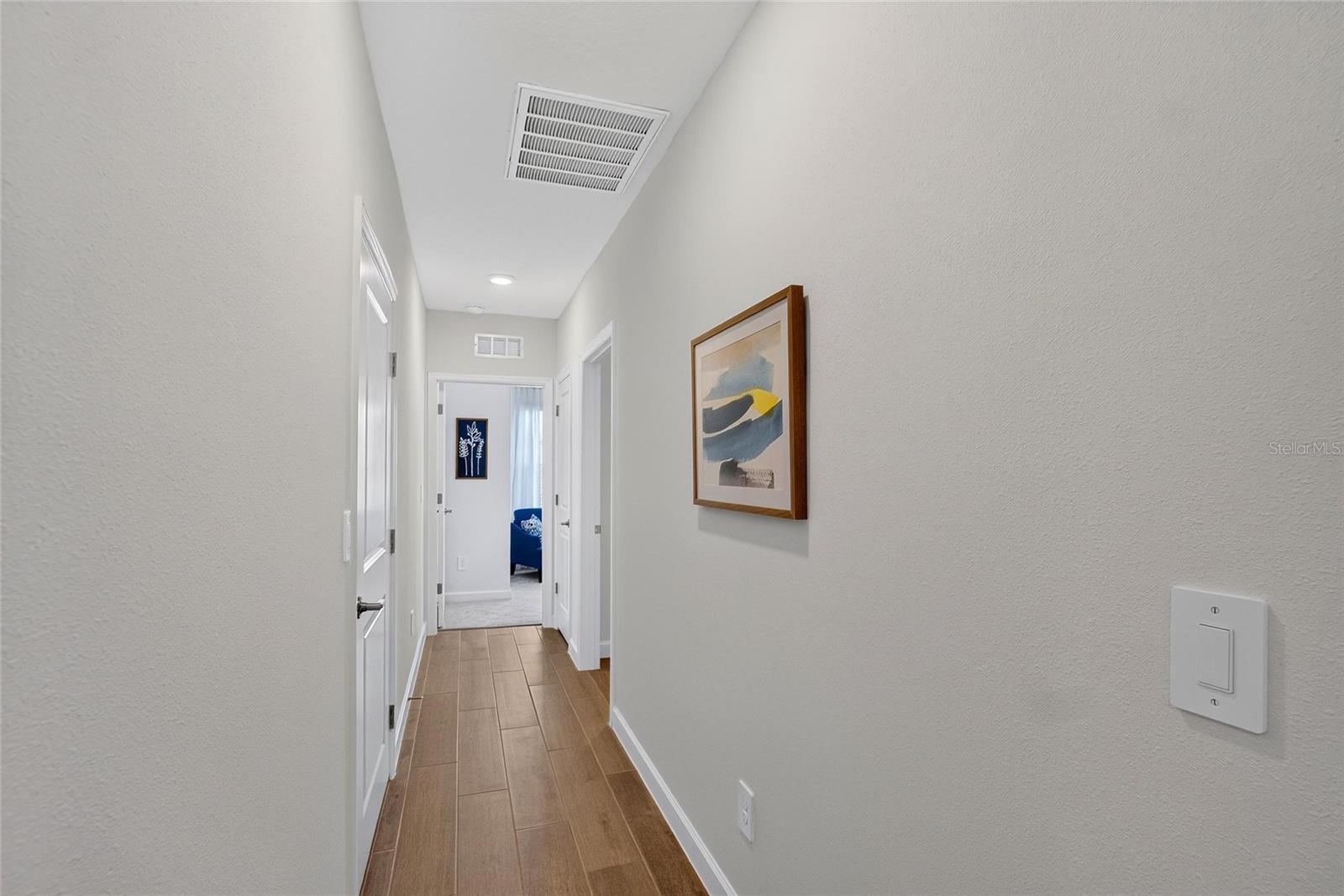 NEW PORT CORNERS PH 1B-1 - Residential Lease