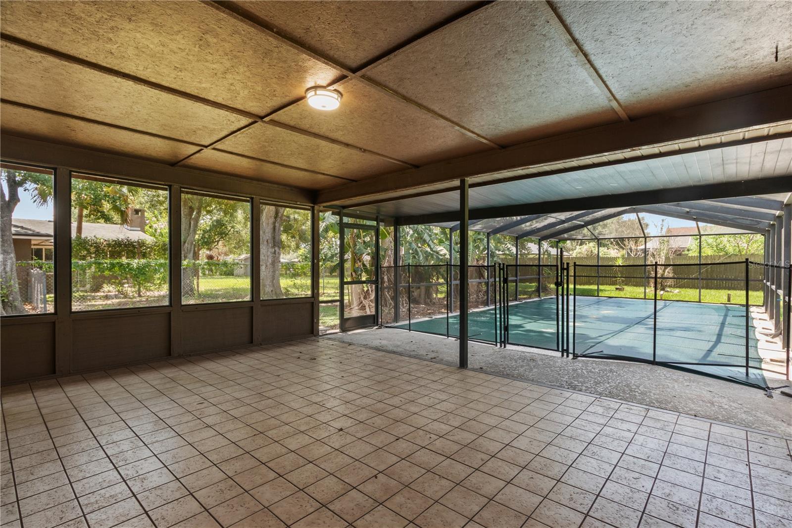 SUMMIT RIDGE - Residential
